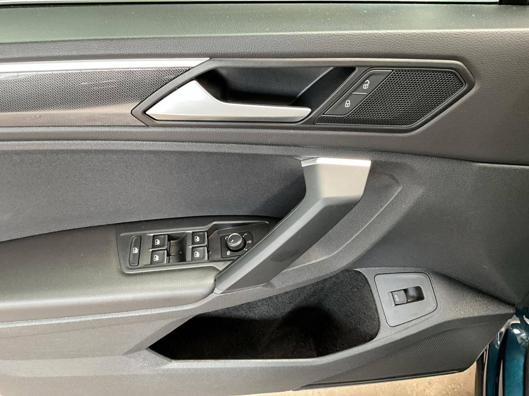 VW Tiguan Elegance+DSG+P.Aide+Led+Navi (2023) - Photo 14