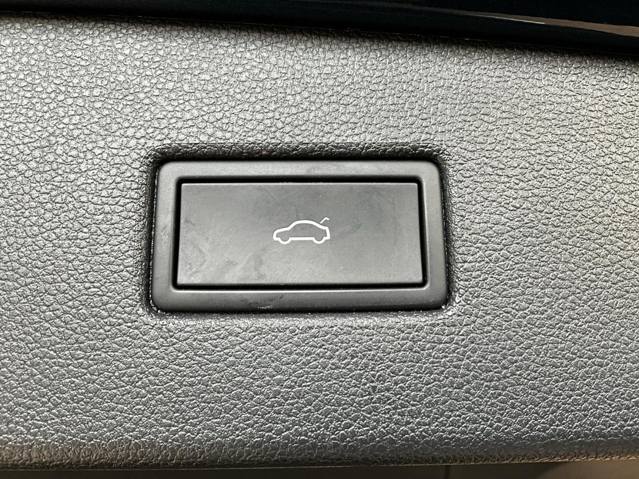 VW Tiguan Elegance+DSG+P.Aide+Led+Navi (2023) - Photo 18
