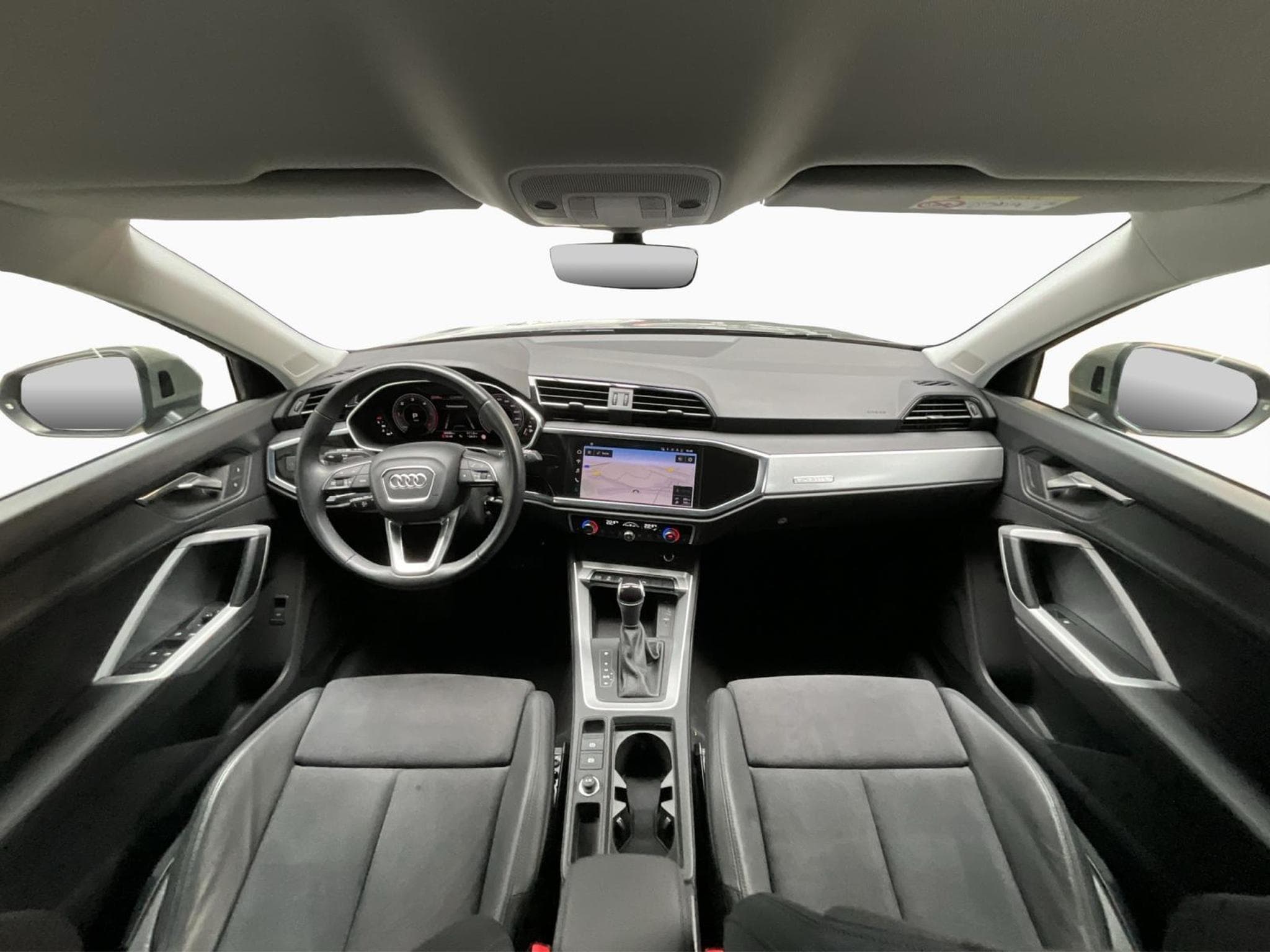 Audi Q3 SB+40TDI+Quattro+S-Tronic+P.Premium+AHK+LED+Navi (2023) - Photo 2