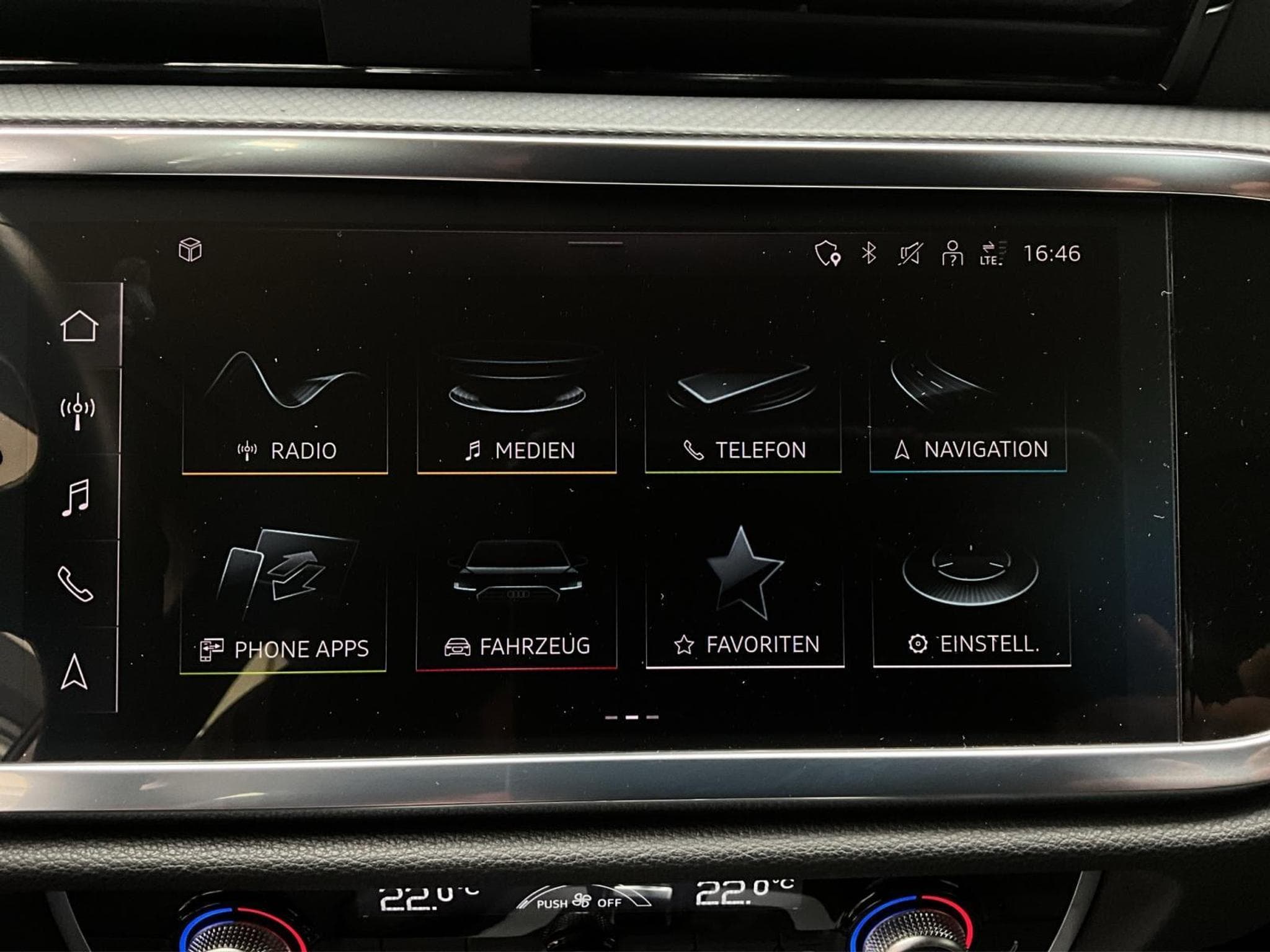 Audi Q3 SB+40TDI+Quattro+S-Tronic+P.Premium+AHK+LED+Navi (2023) - Photo 13