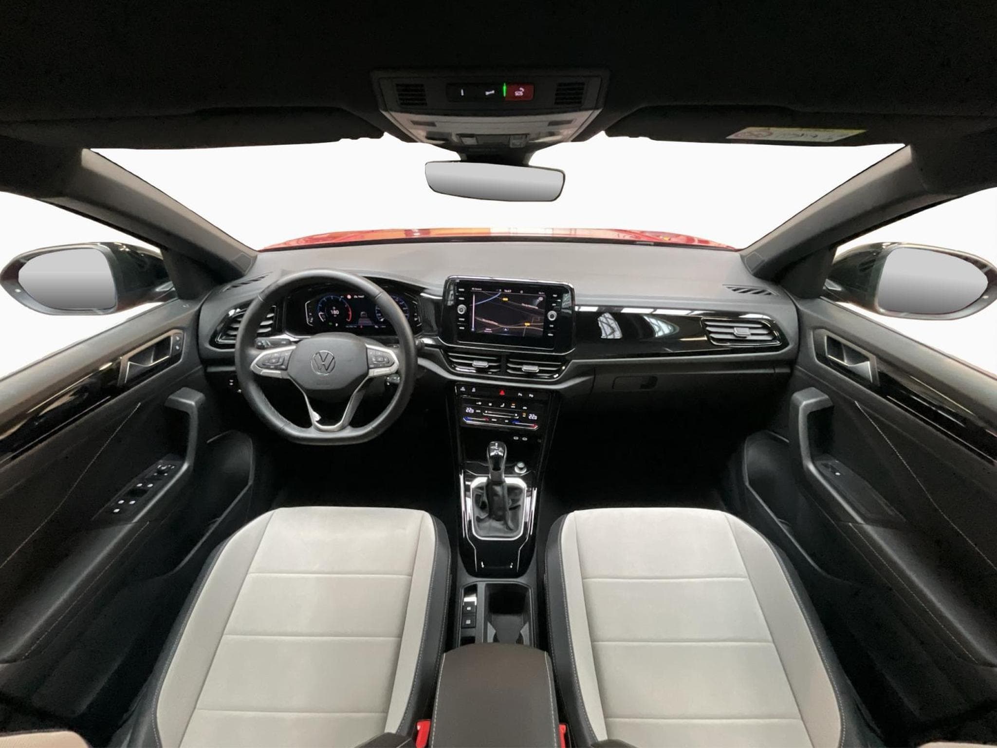 VW T-Roc Style+DSG+P.Sport+P.Travel+Balck-Style (2023) - Photo 2