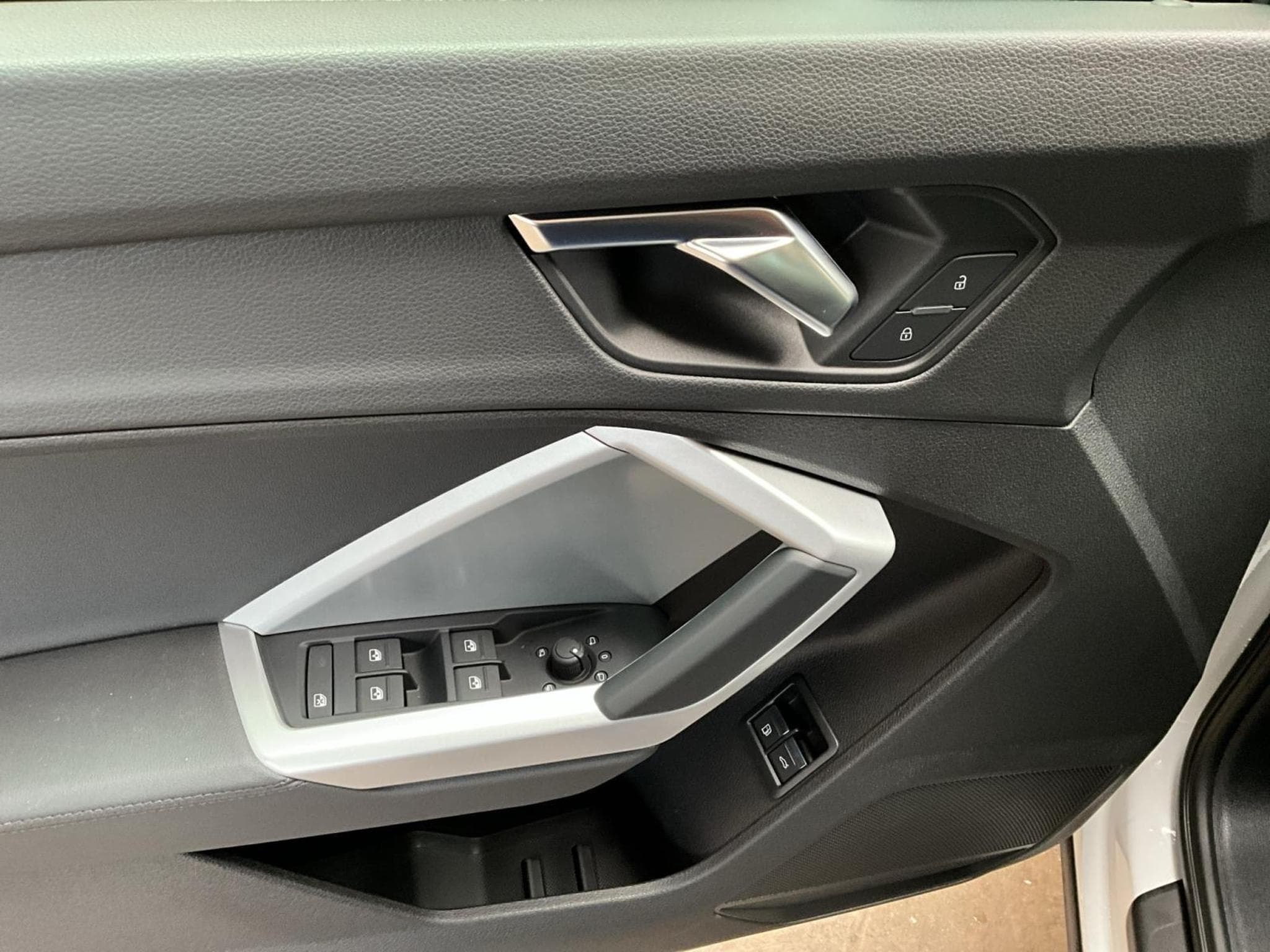 Audi Q3 SB+45TFSI+Phev+S-Tronic+P.Premium+Matrix+ (2021) - Photo 14