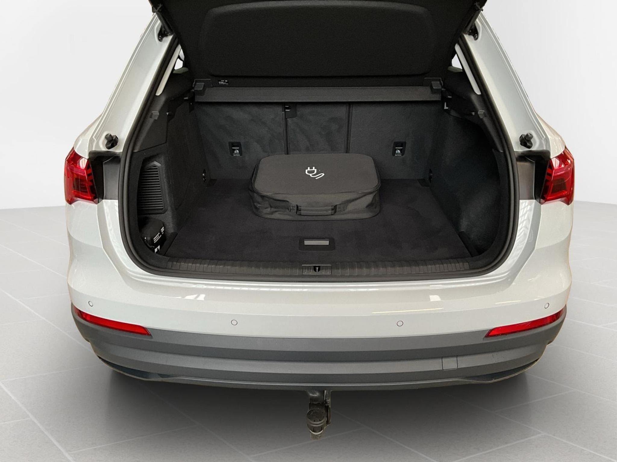 Audi Q3 SB+45TFSI+Phev+S-Tronic+P.Premium+Matrix+ (2021) - Photo 17