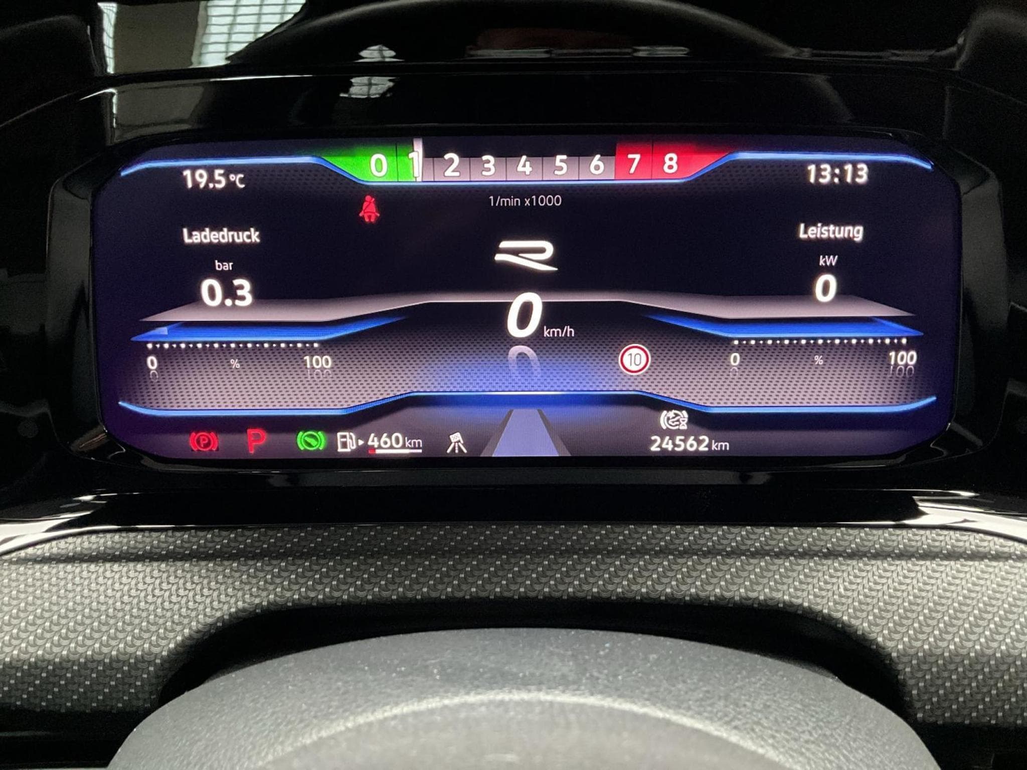 VW Golf R+DSG+4Motion+LED+NAVI+Keyless+DAB (2024) - Photo 11