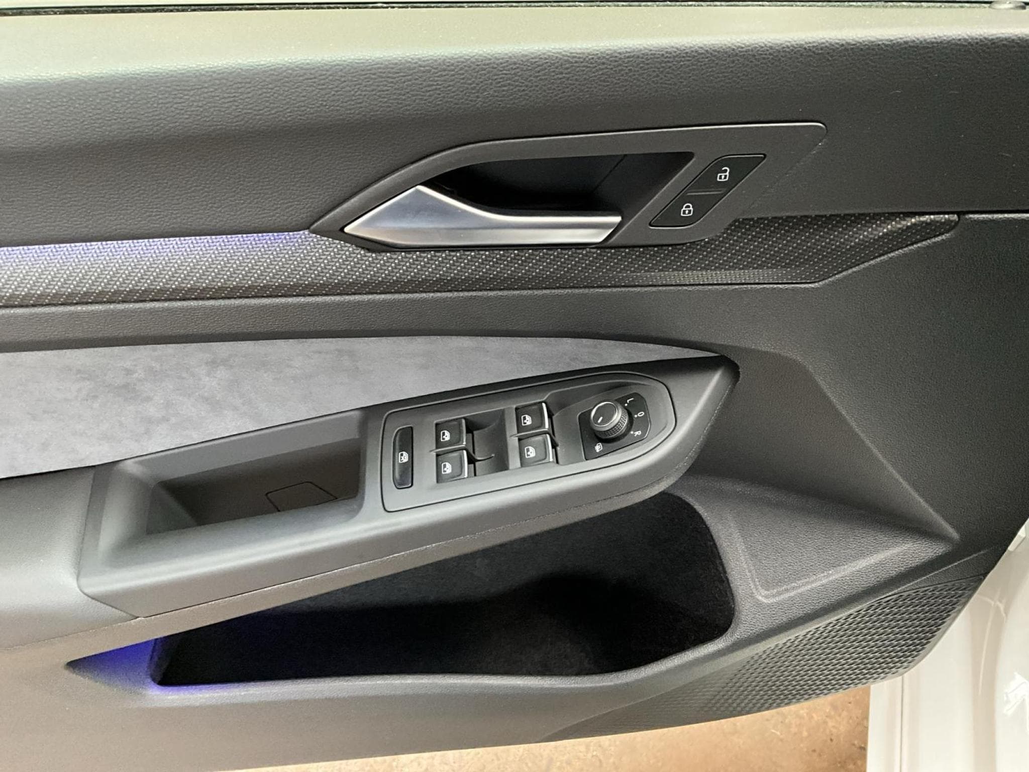 VW Golf R+DSG+4Motion+LED+NAVI+Keyless+DAB (2024) - Photo 14