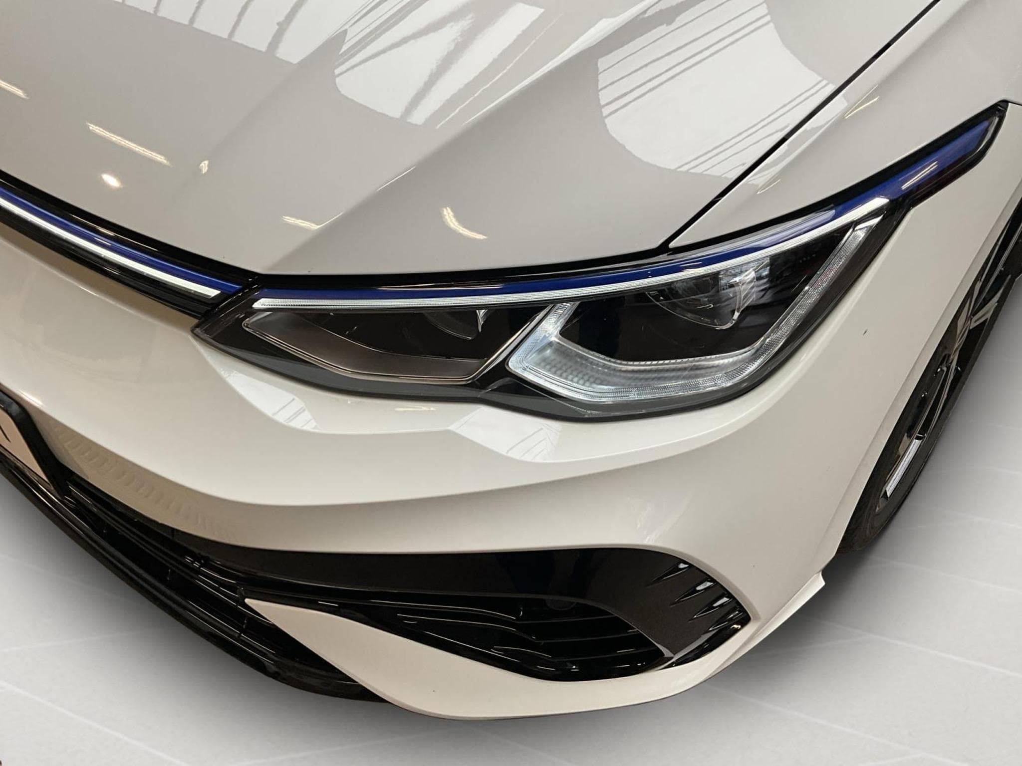 VW Golf R+DSG+4Motion+LED+NAVI+Keyless+DAB (2024) - Photo 17