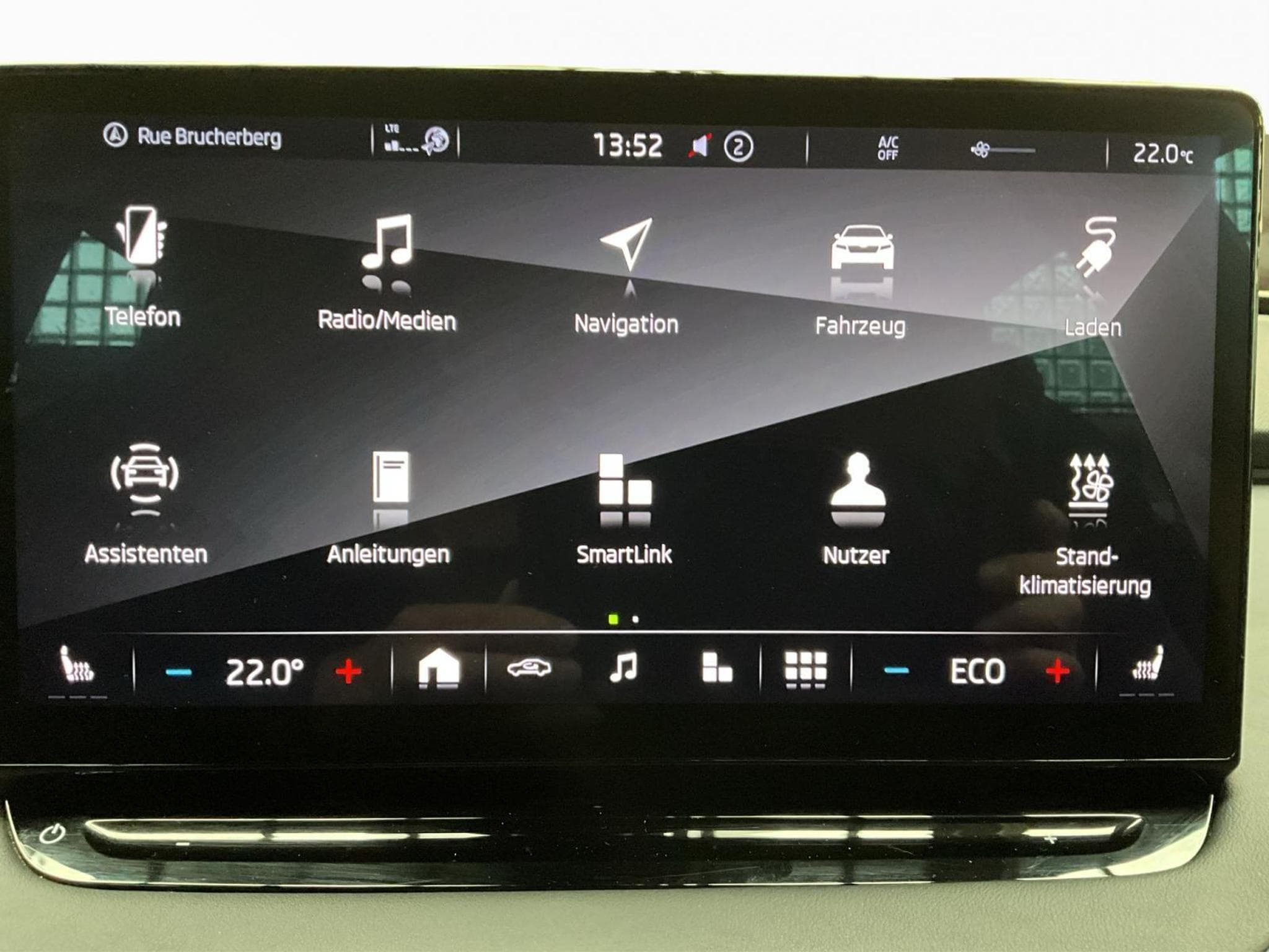 Skoda Enyaq 58kWh+iV60+RS/Sportline+Climate-Plus+Assisted-Drive (2022) - Photo 13