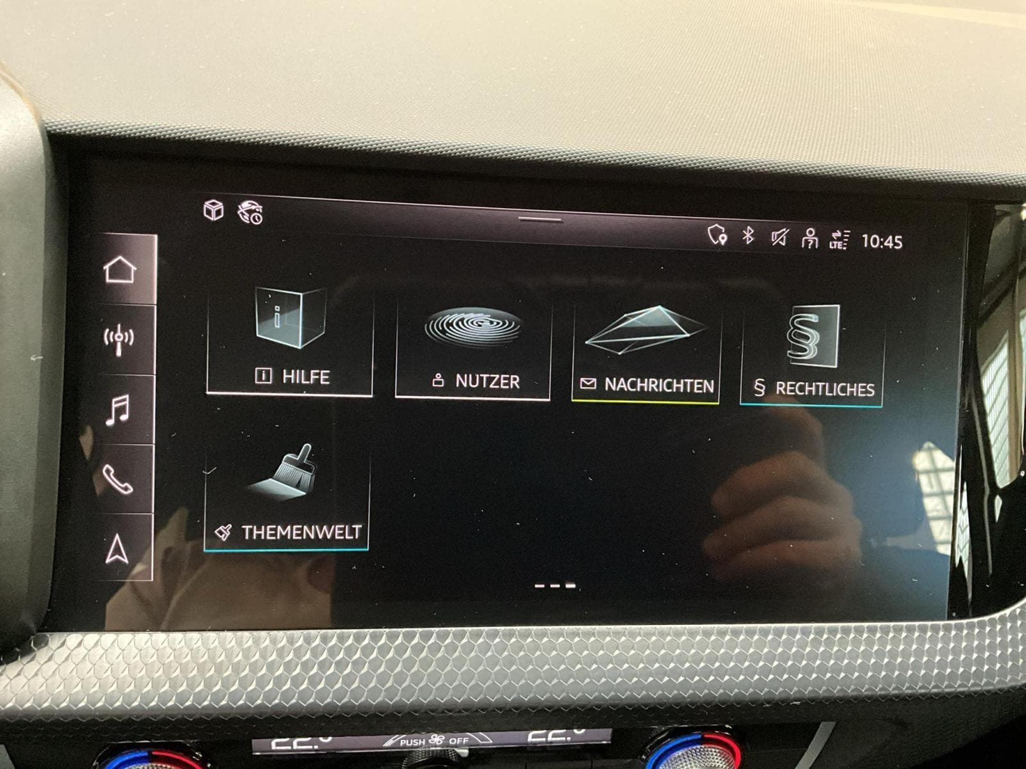 Audi A1 SB+Advanced+S-Tronic+30TFSI+P.Business+LED+NAVI (2023) - Photo 18