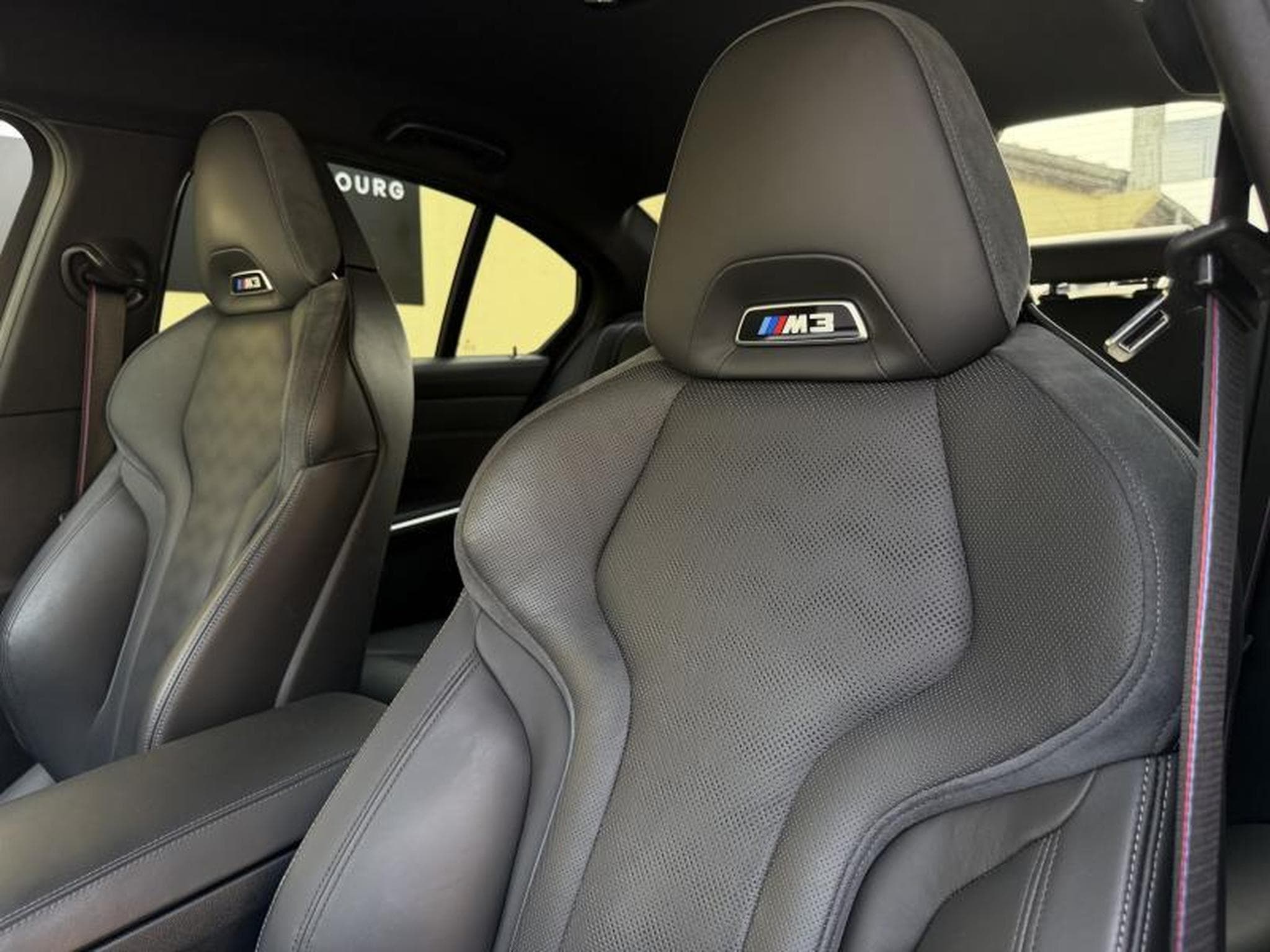BMW M3 Competition xDrive (2022) - Photo 12