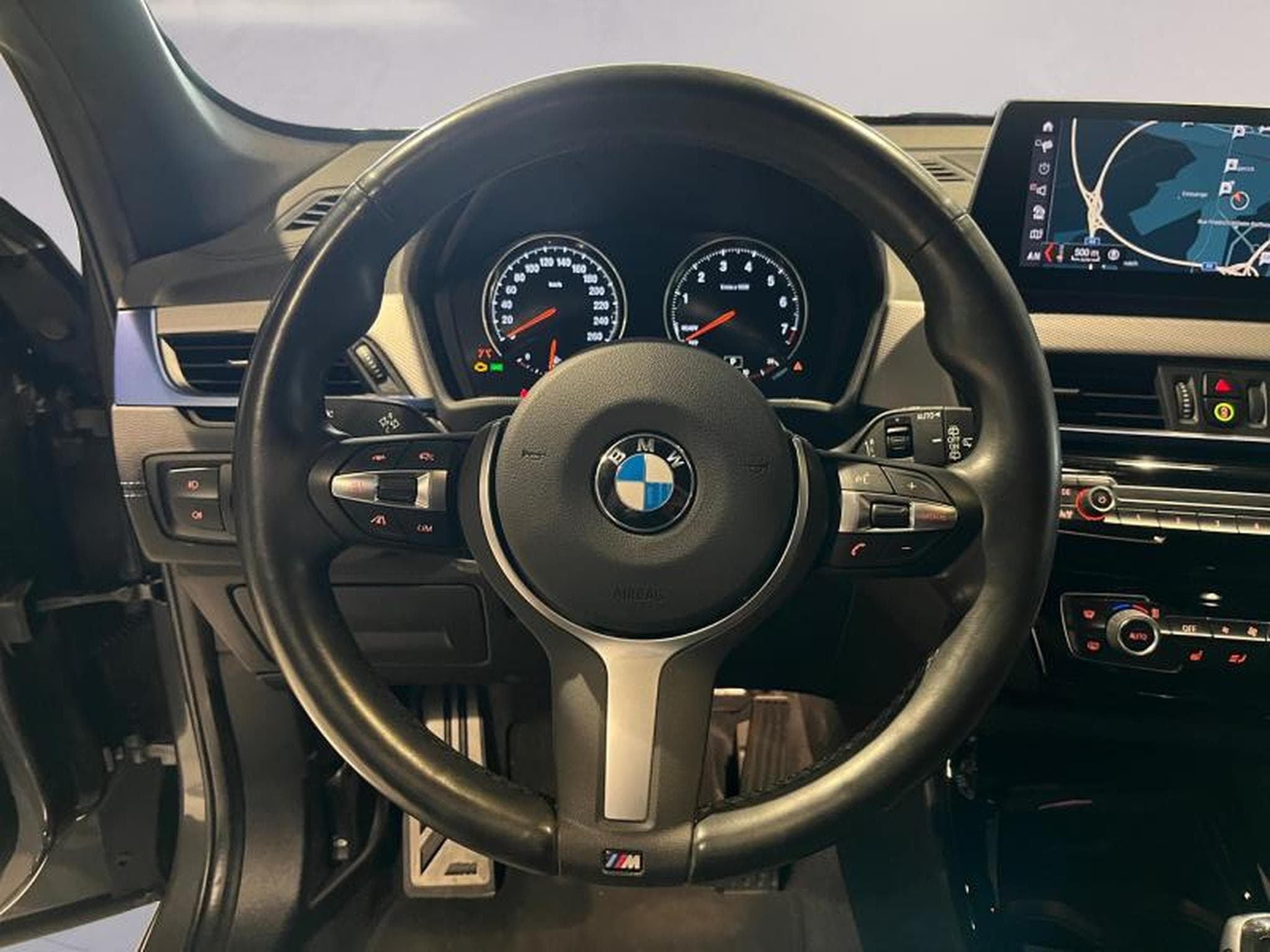 BMW X1 X1 sDrive20i M Sport (2020) - Foto 16