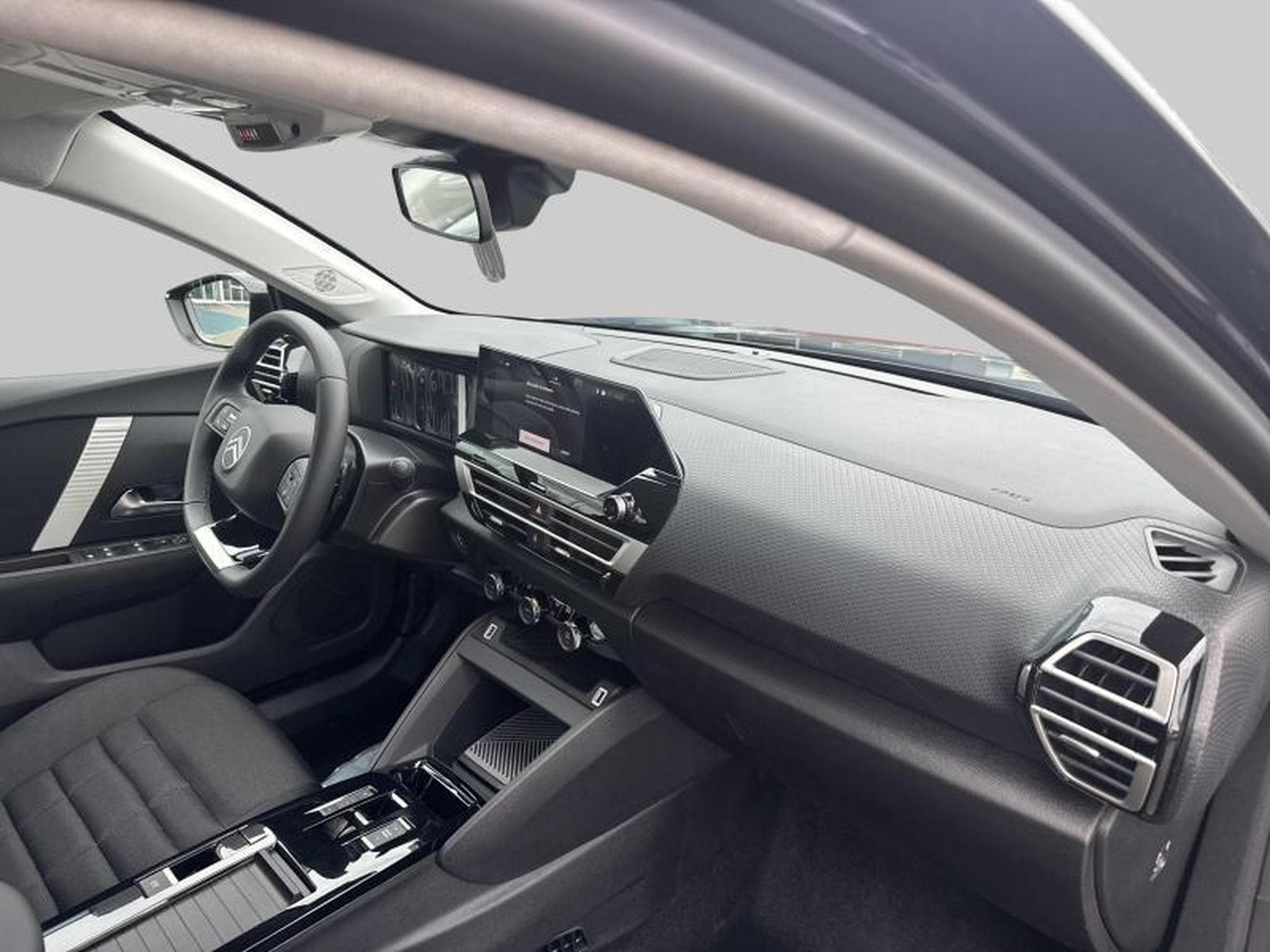Citroen C4 MAX (2025) - Photo 9
