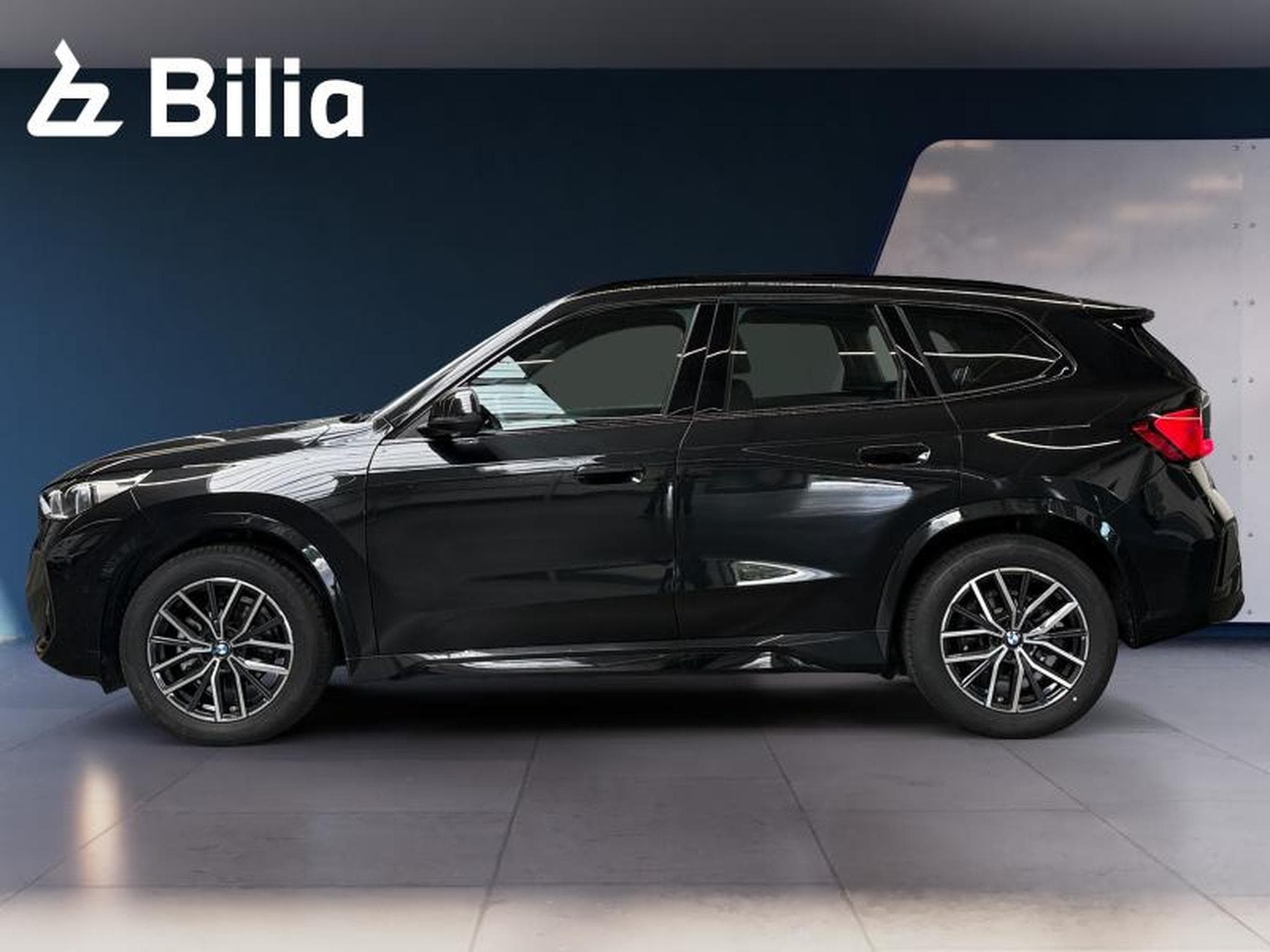 BMW X1 X1 sDrive18i Pack M Sport (2025) - Photo 3