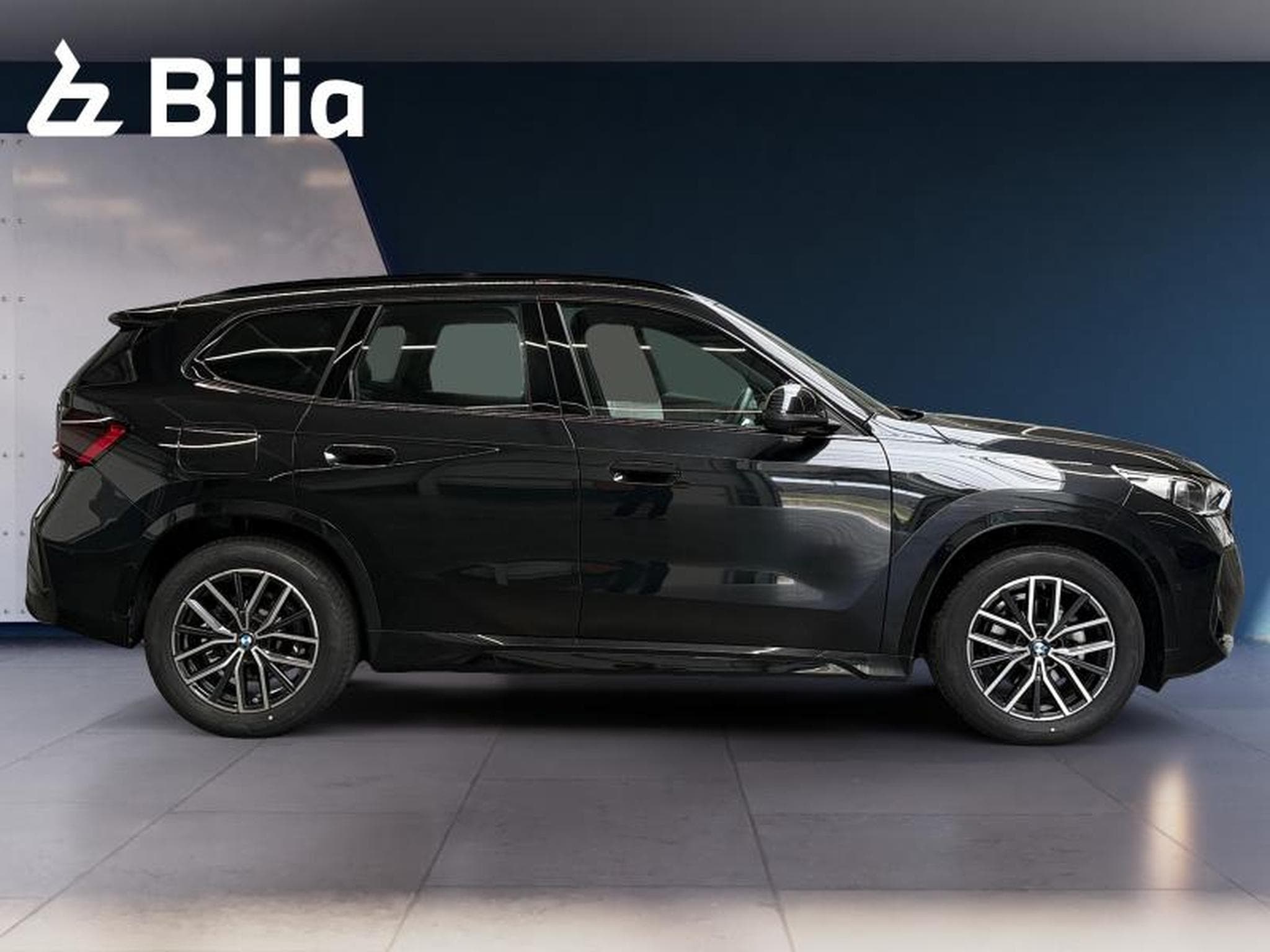 BMW X1 X1 sDrive18i Pack M Sport (2025) - Photo 4