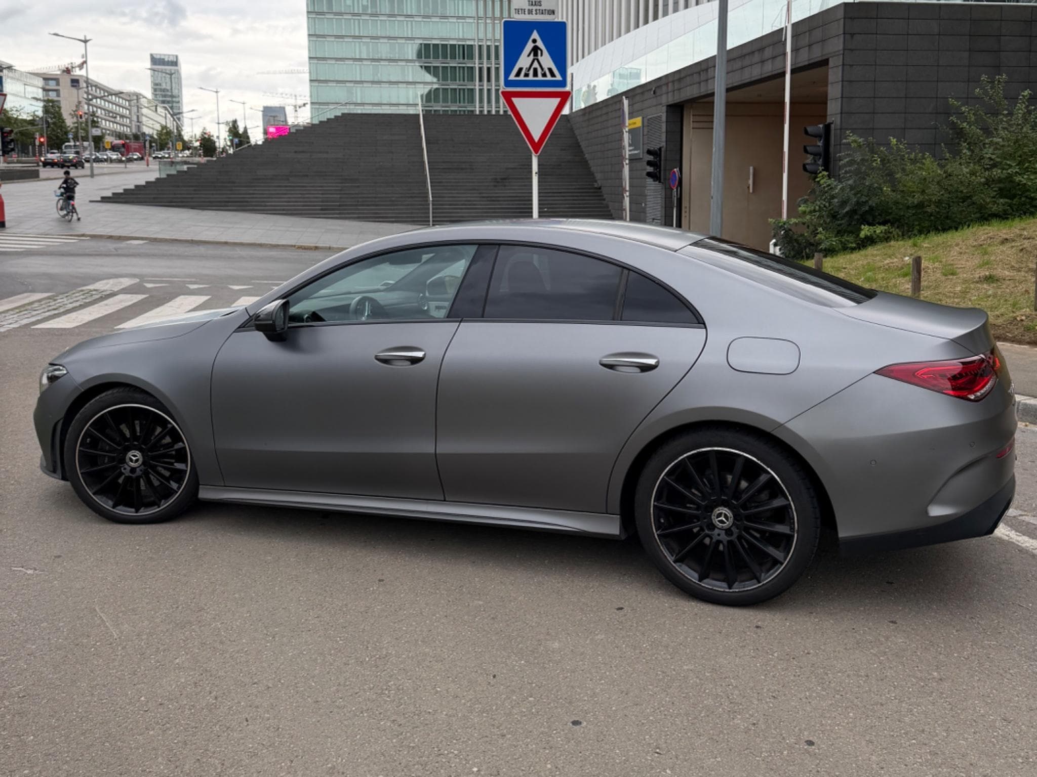 Mercedes CLA 220 CLA 220 d 8G-DCT AMG Line (2022) - Foto 6