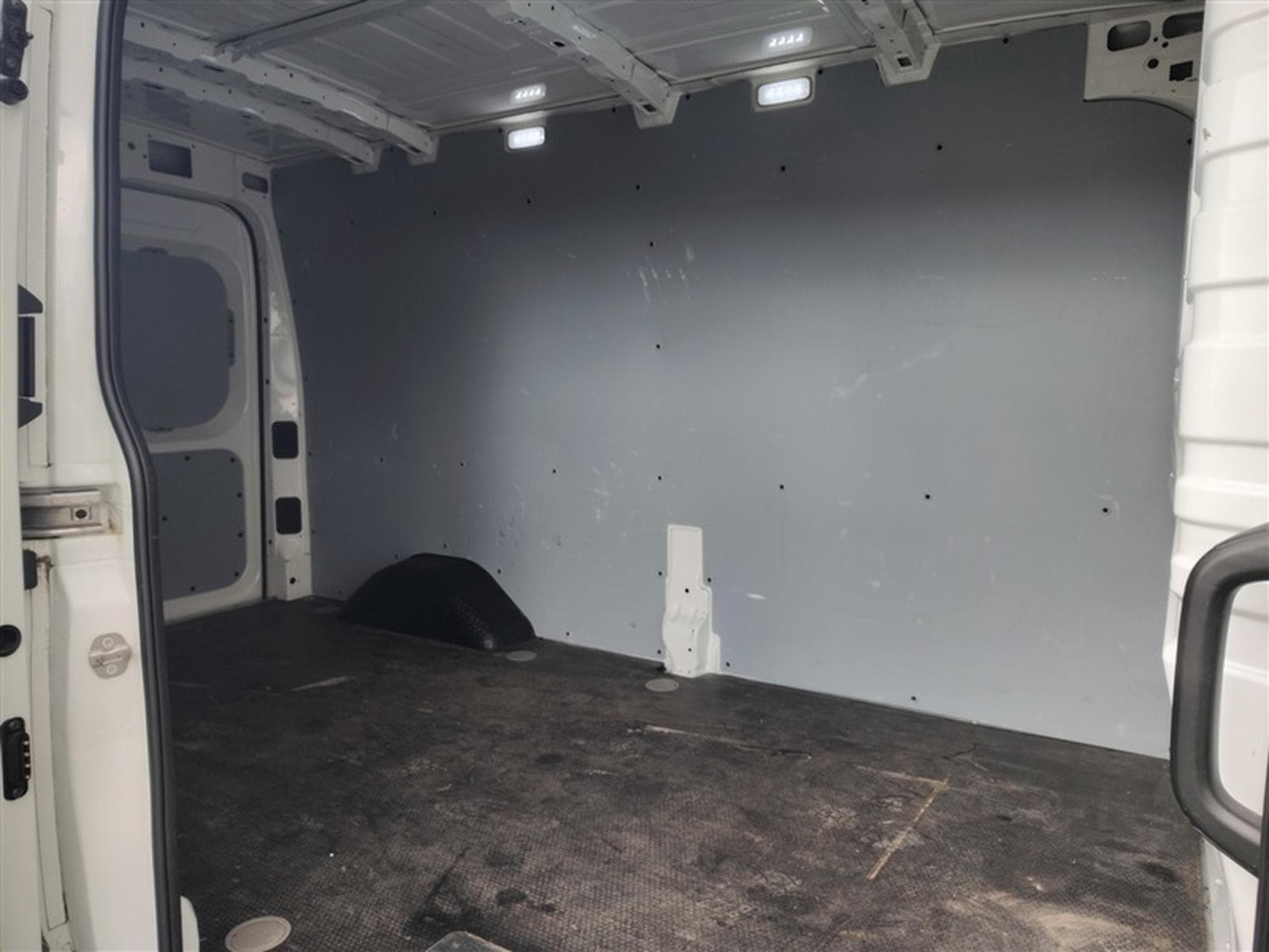 Maxus Deliver 9 2.0l 163Cv Comfort (2021) - Foto 14