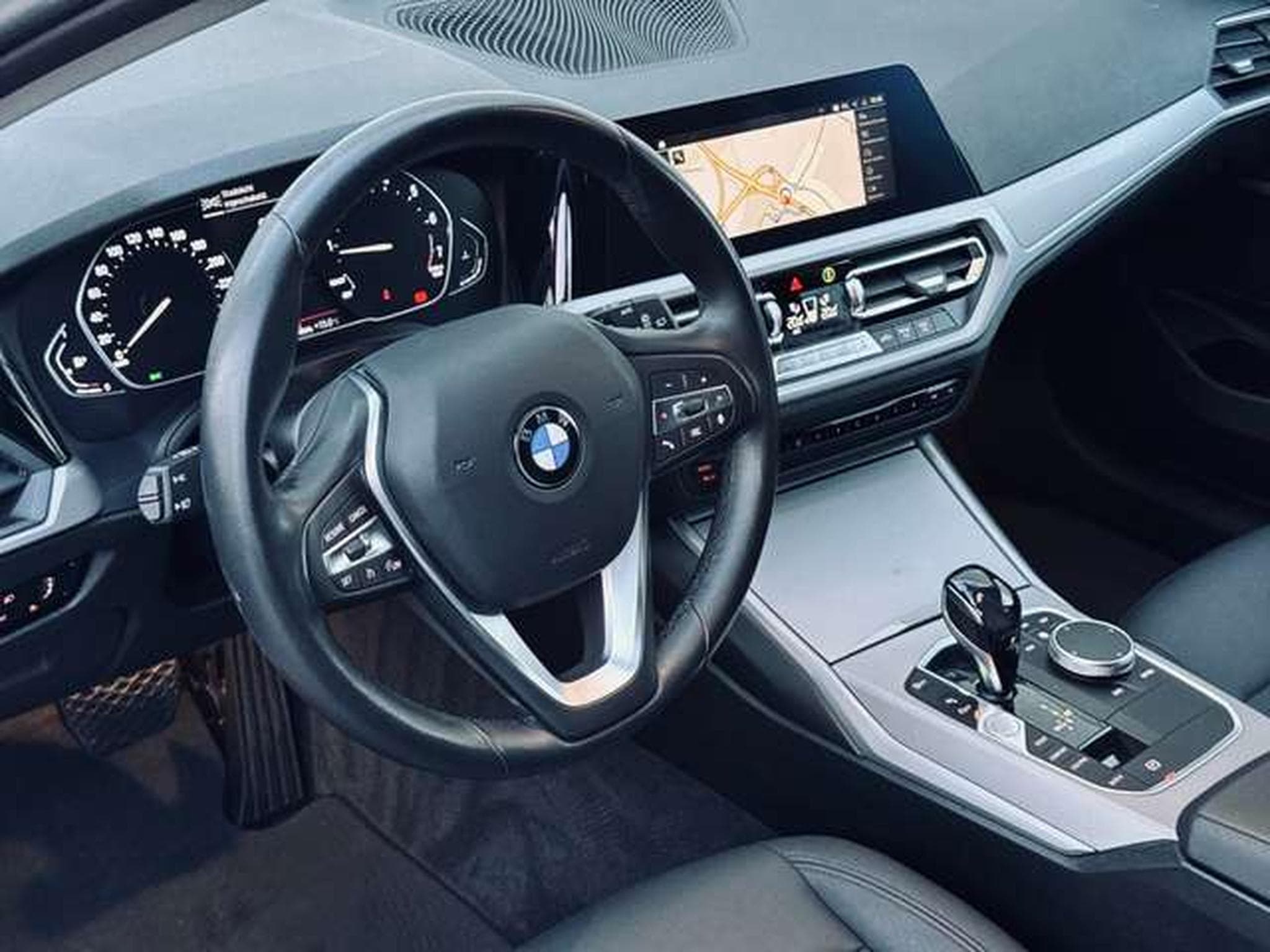 BMW 318 Touring 318i Automatique // Garantie 12 Mois✅✅✅ (2020) - Photo 11