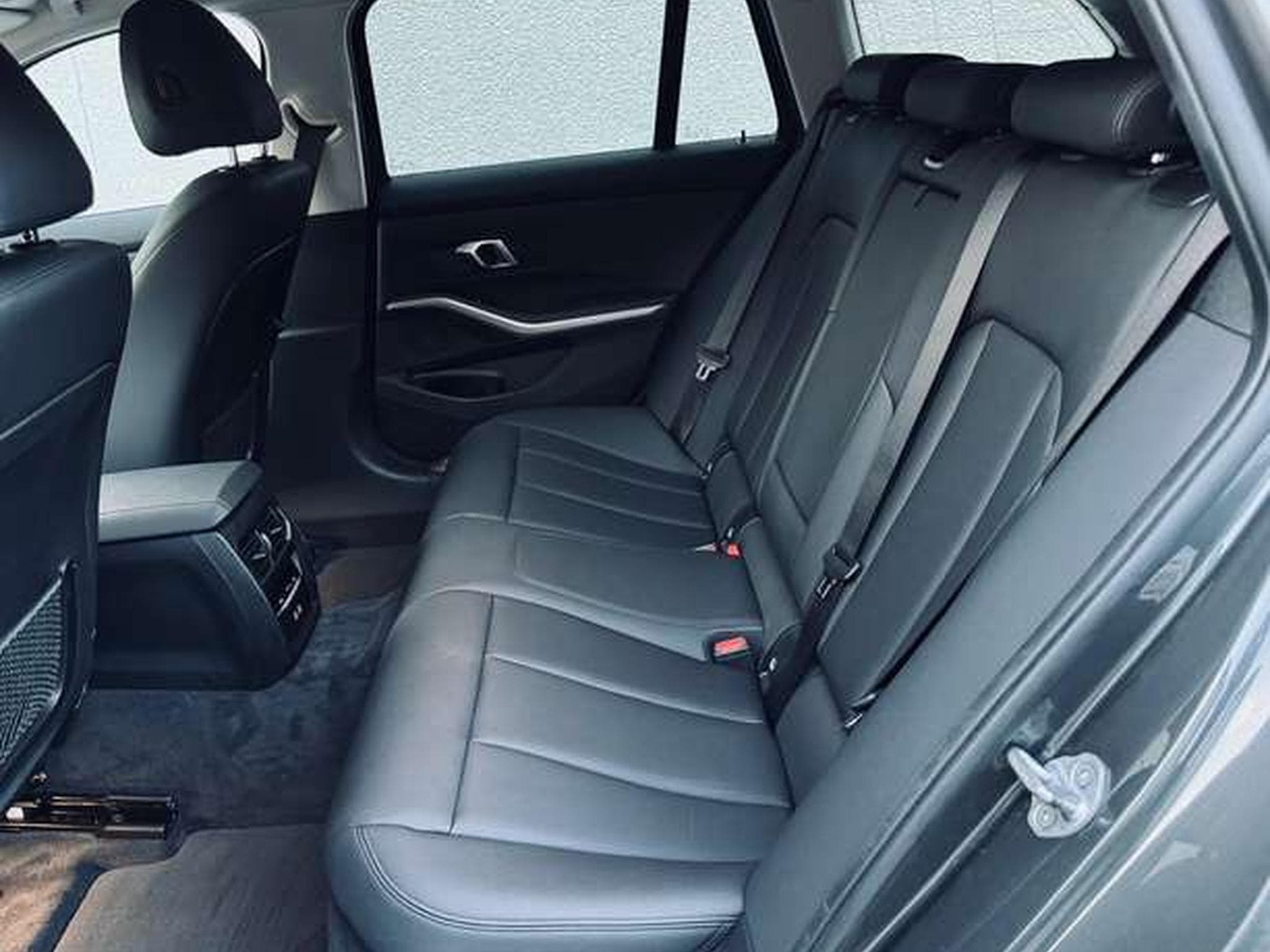 BMW 318 Touring 318i Automatique // Garantie 12 Mois✅✅✅ (2020) - Photo 13