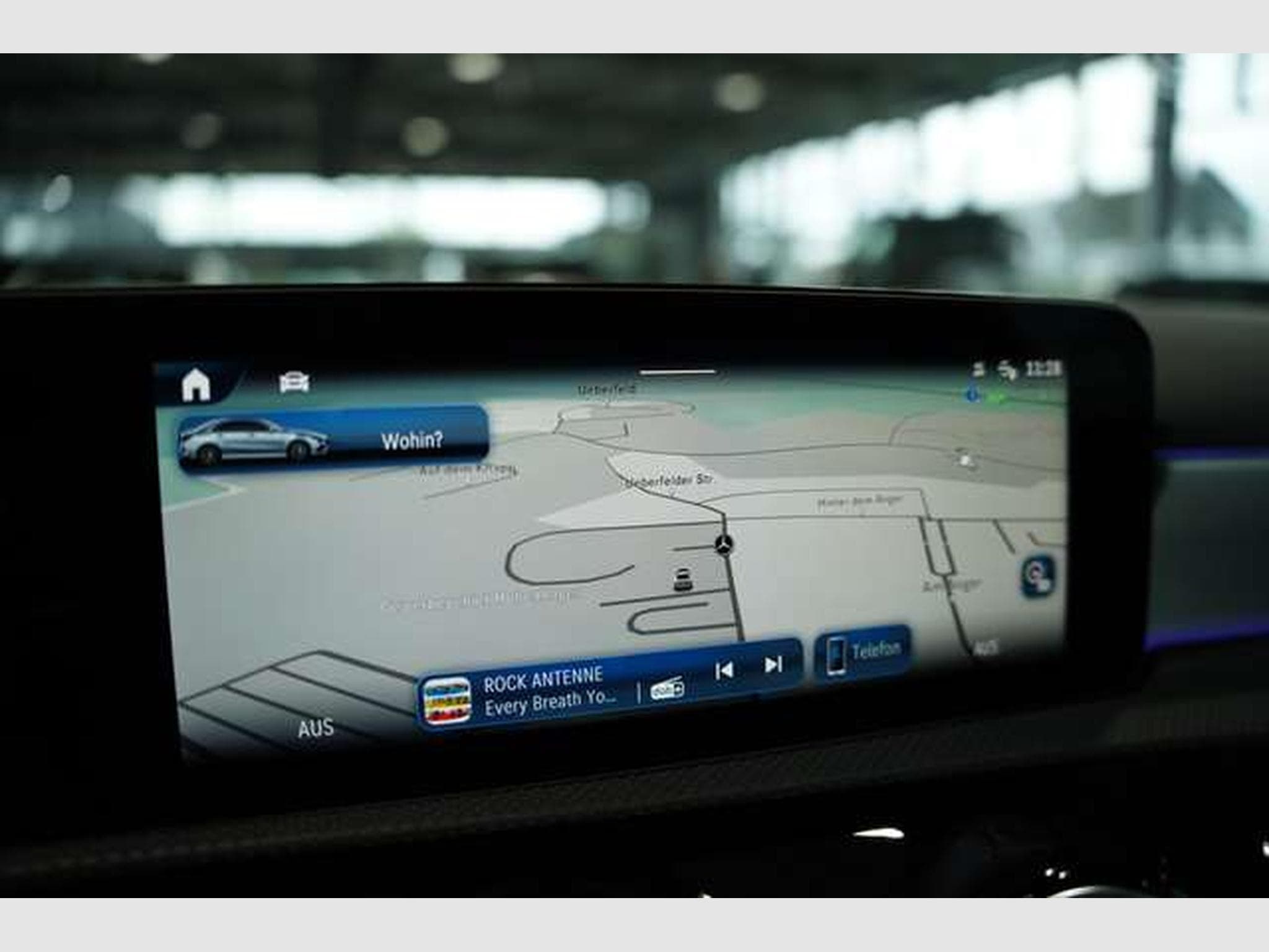 Mercedes A 35 AMG 4M 2H *BURM*Night-II*Pano*HUD*Multibeam (2024) - Foto 32
