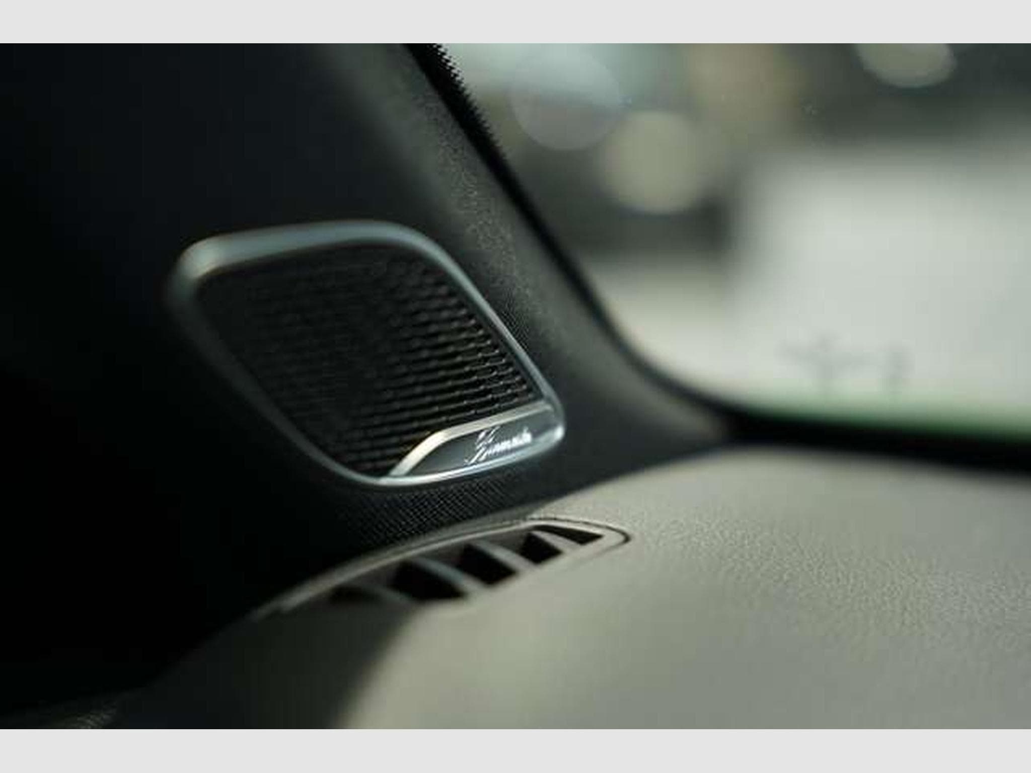 Mercedes A 35 AMG 4M 2H *BURM*Night-II*Pano*HUD*Multibeam (2024) - Foto 38