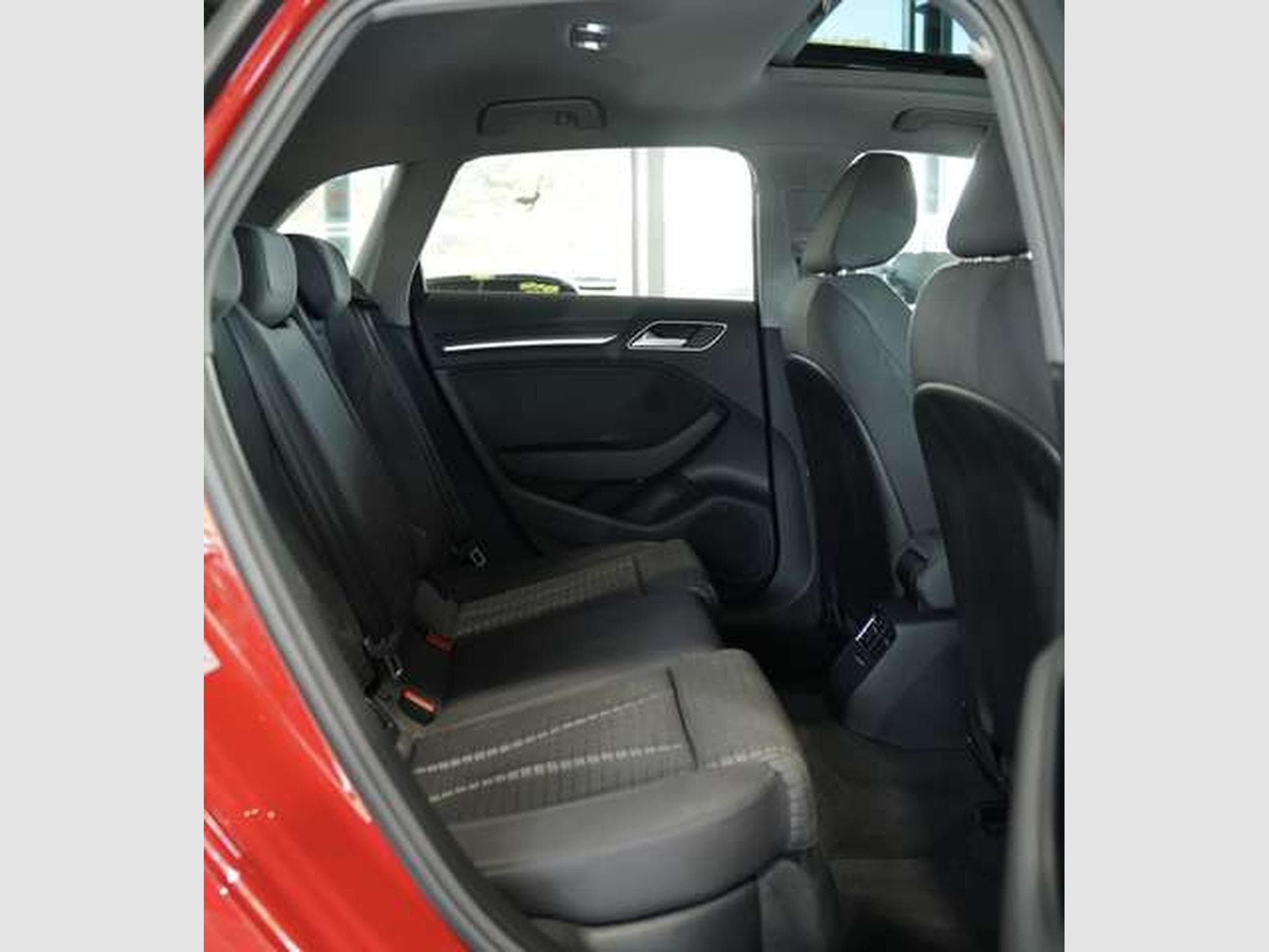 Audi A3 Sportback 35 TFSI 2.Hand *Pano *SHZ *LED *AHK (2020) - Foto 19