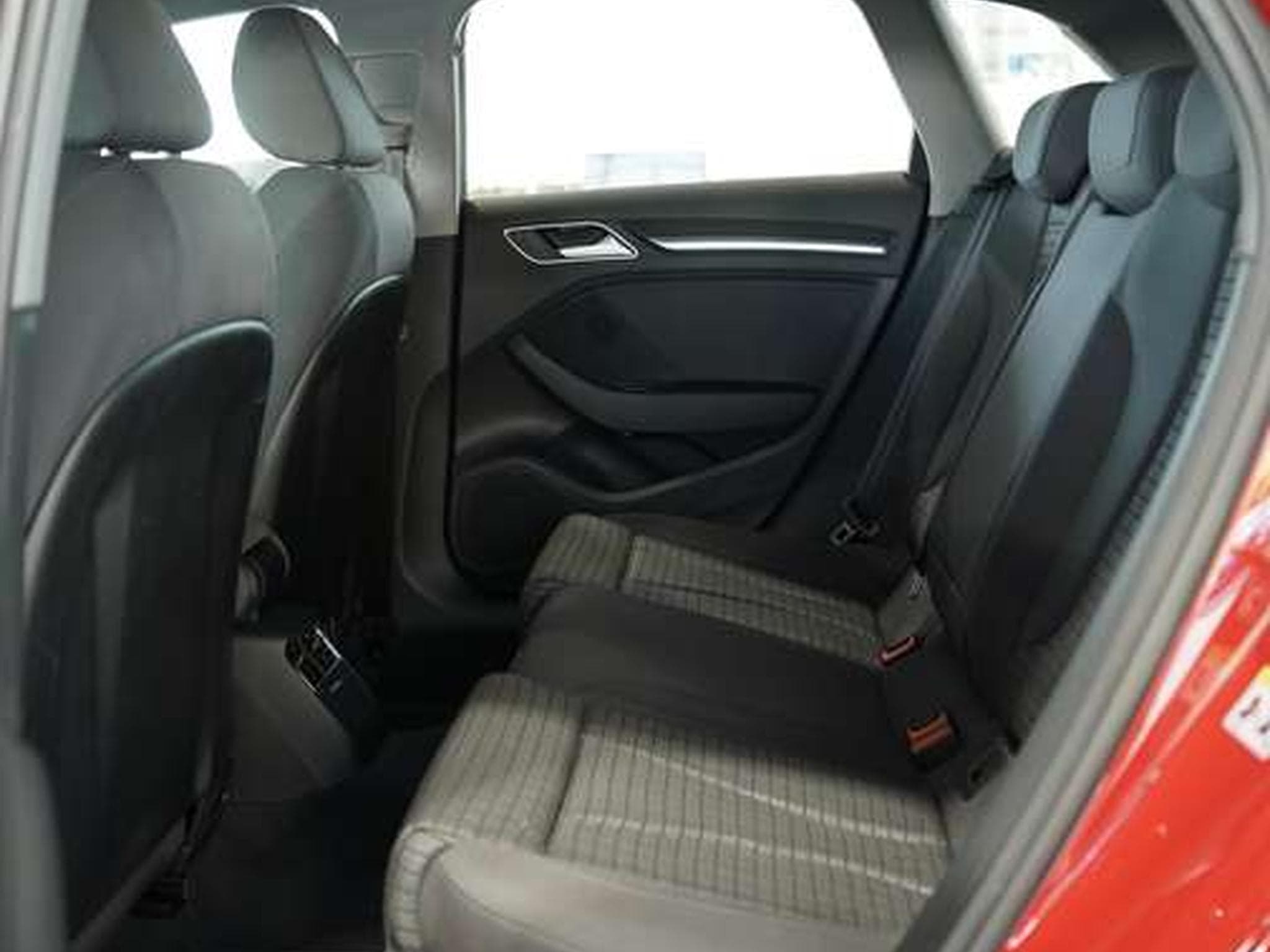 Audi A3 Sportback 35 TFSI 2.Hand *Pano *SHZ *LED *AHK (2020) - Foto 21