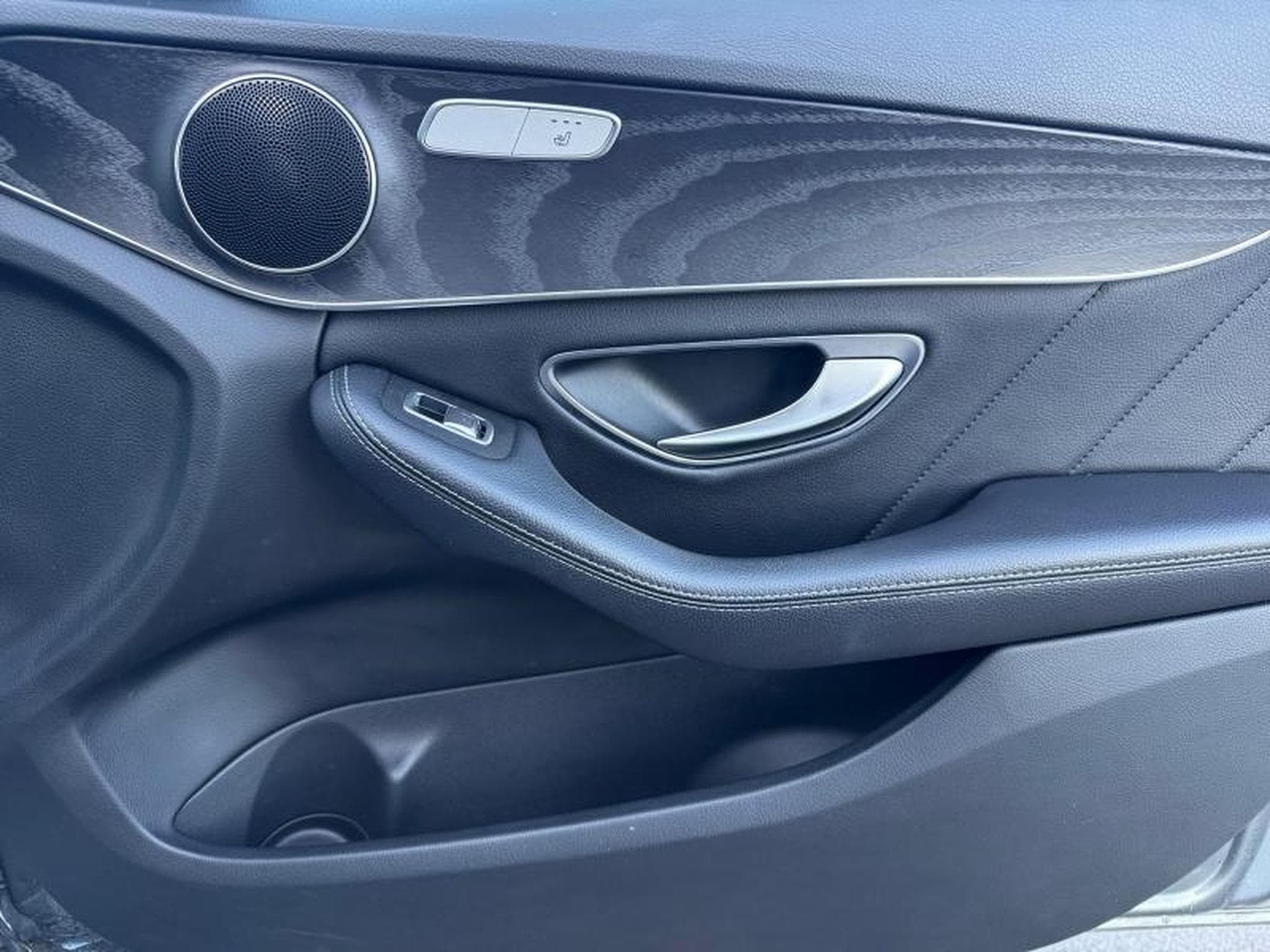 Mercedes C 200 Break AMG LINE Premium / Essence (2018) - Foto 20