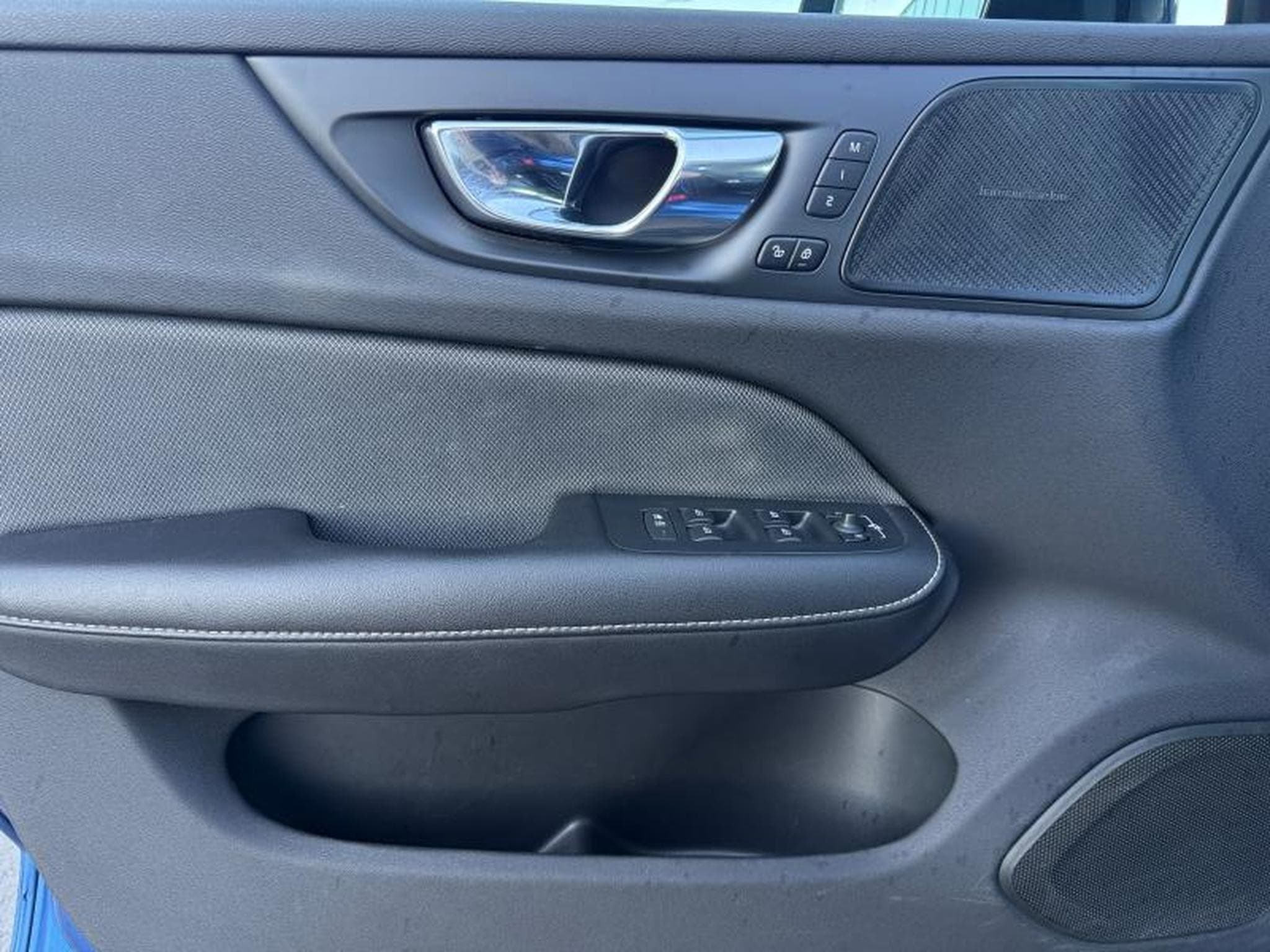 Volvo S60 T8 R-Design / Hybride (2020) - Photo 20