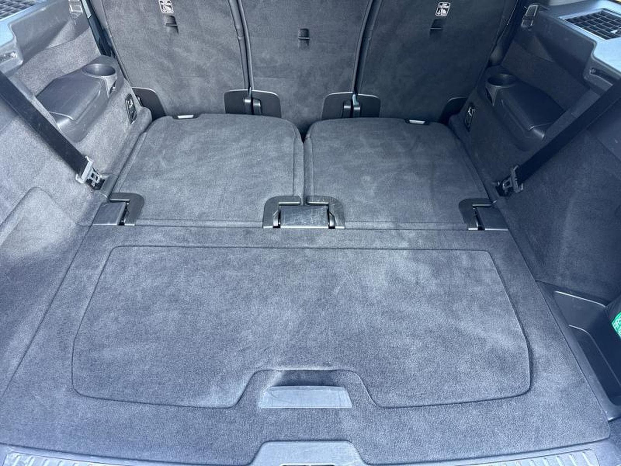 Volvo XC90 B5 Plus Bright / Essence (2025) - Photo 19