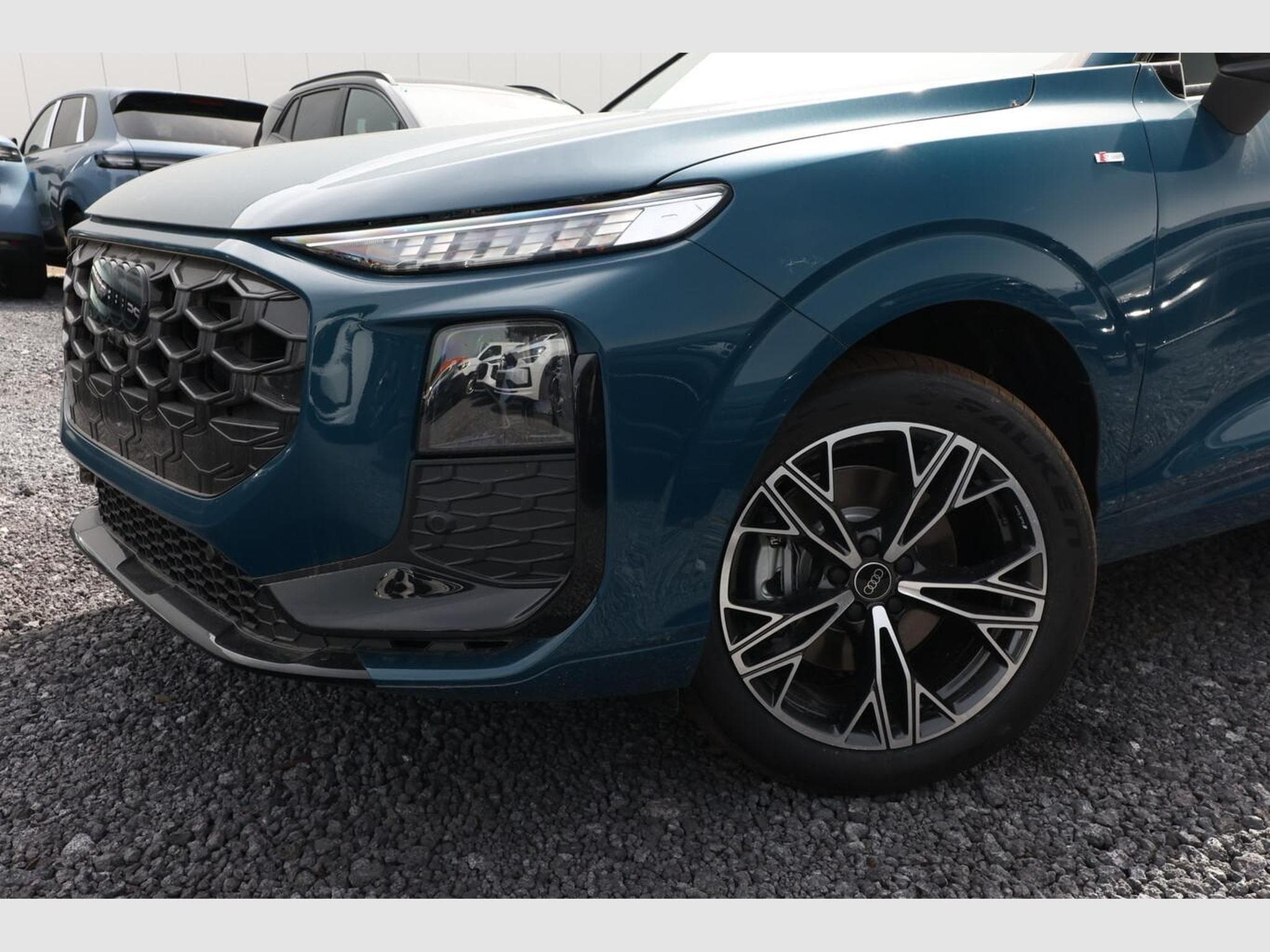 Audi Q3 Sportback quattro 2xS (2026) - Photo 5