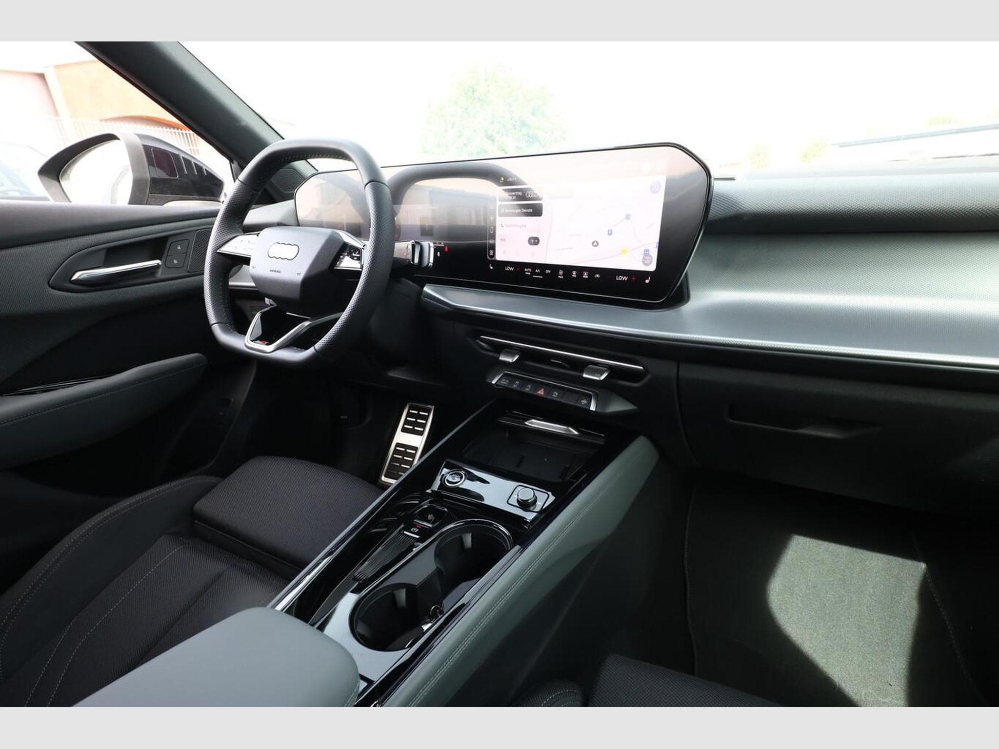 Audi Q3 Sportback quattro 2xS (2026) - Photo 9