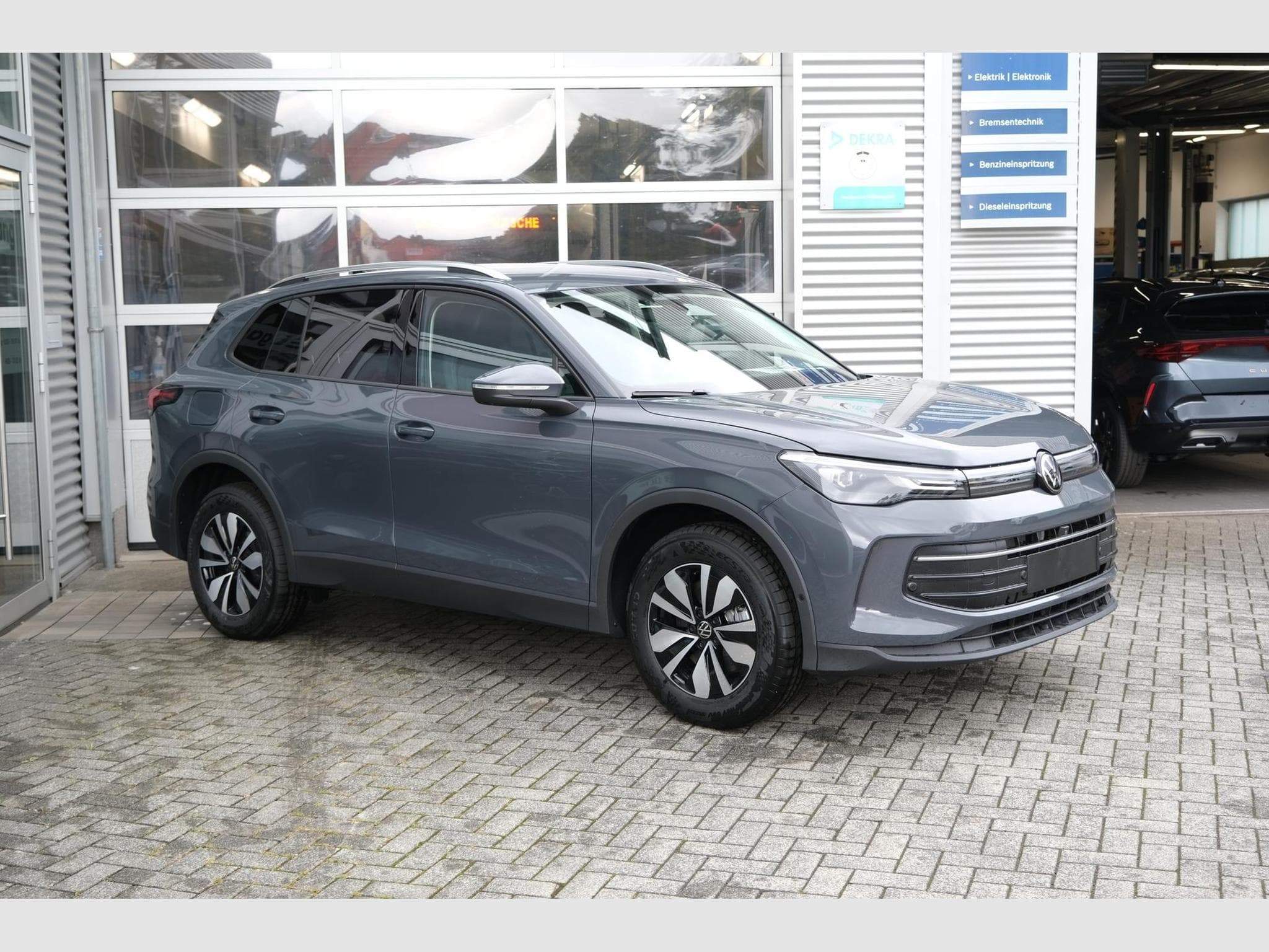 VW Tiguan eHybrid Life DCC (2026) - Foto 3