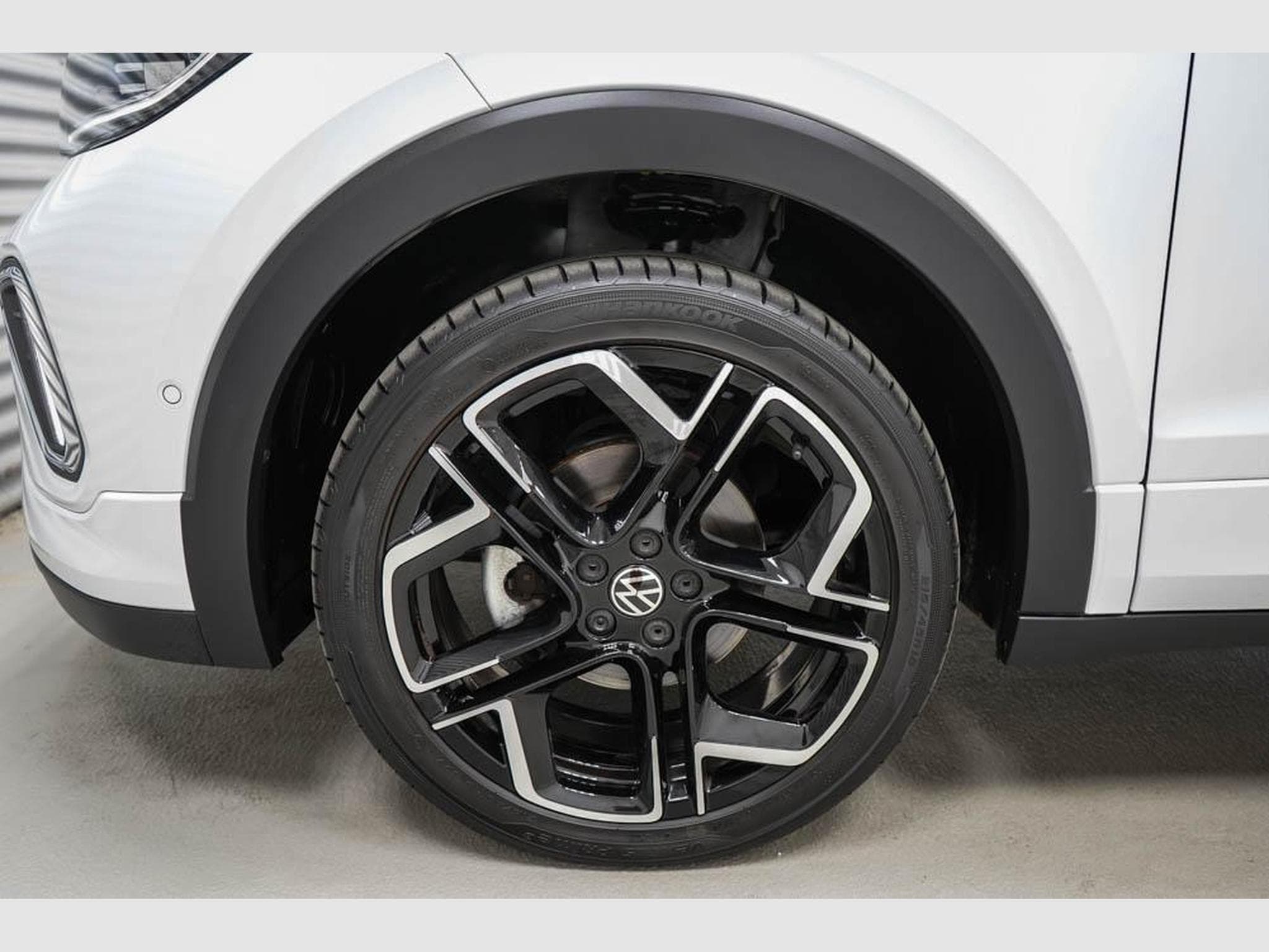 VW T-Cross 1,5 TSI DSG (2025) - Photo 5