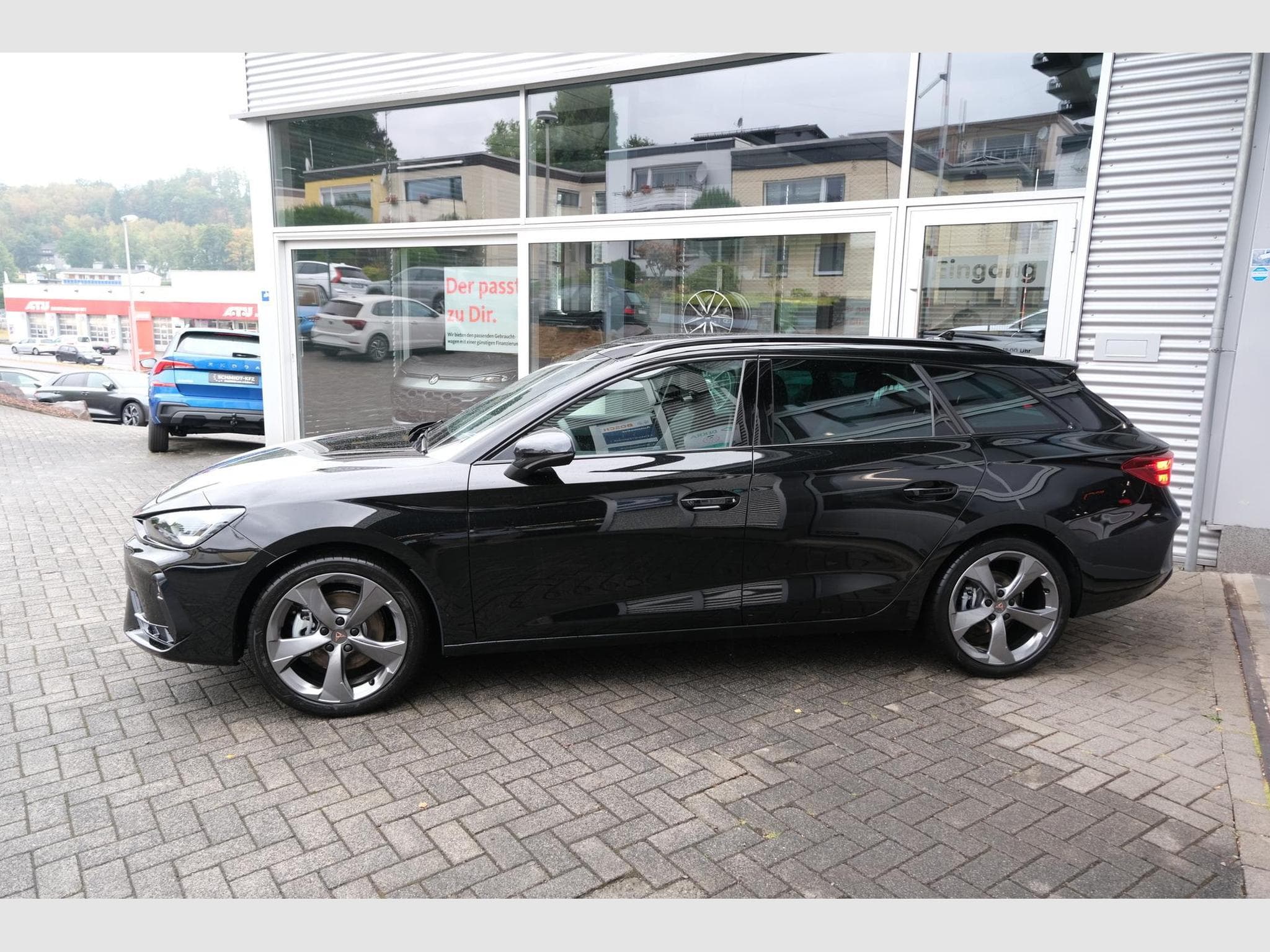 Cupra Leon 2.0 TSI DSG (2026) - Foto 2