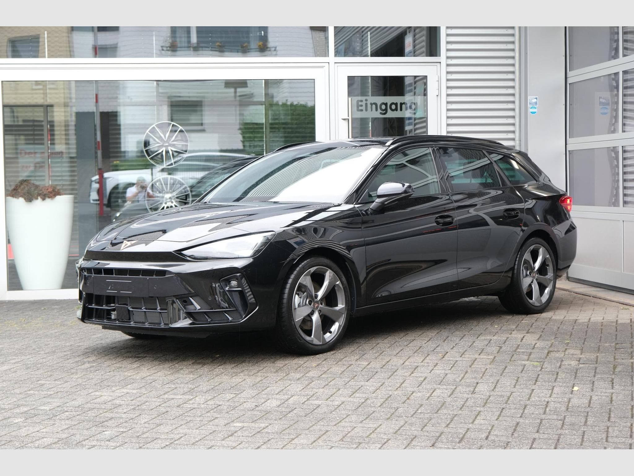 Cupra Leon 2.0 TSI DSG (2026) - Foto 1