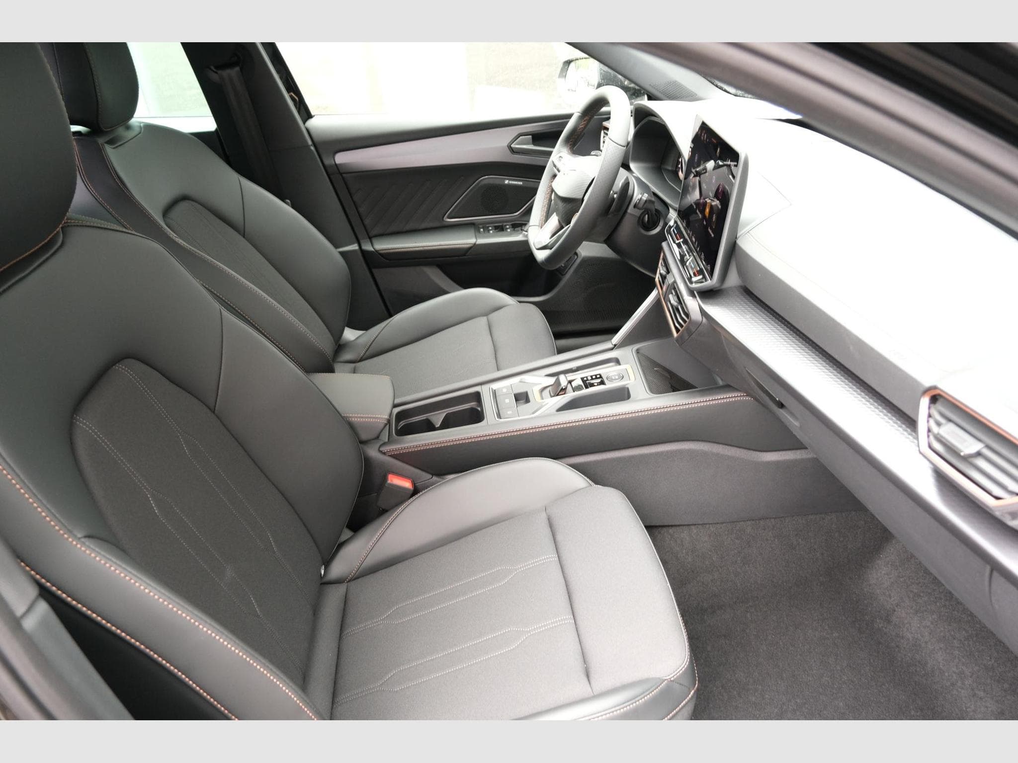 Cupra Leon 2.0 TSI DSG (2026) - Foto 7