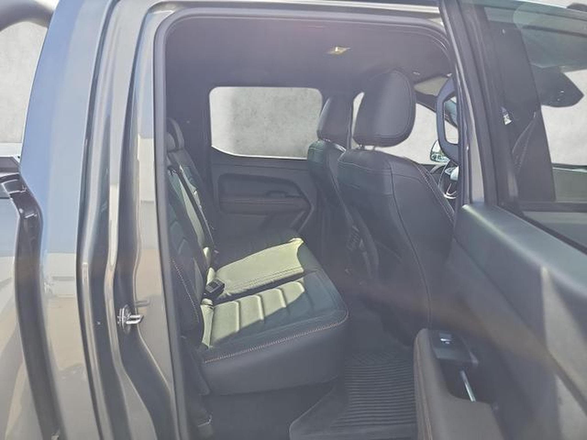 VW Amarok 3.0 TDI 177 kW PanAmericana Doppelkabine 4Motion (2024) - Foto 13