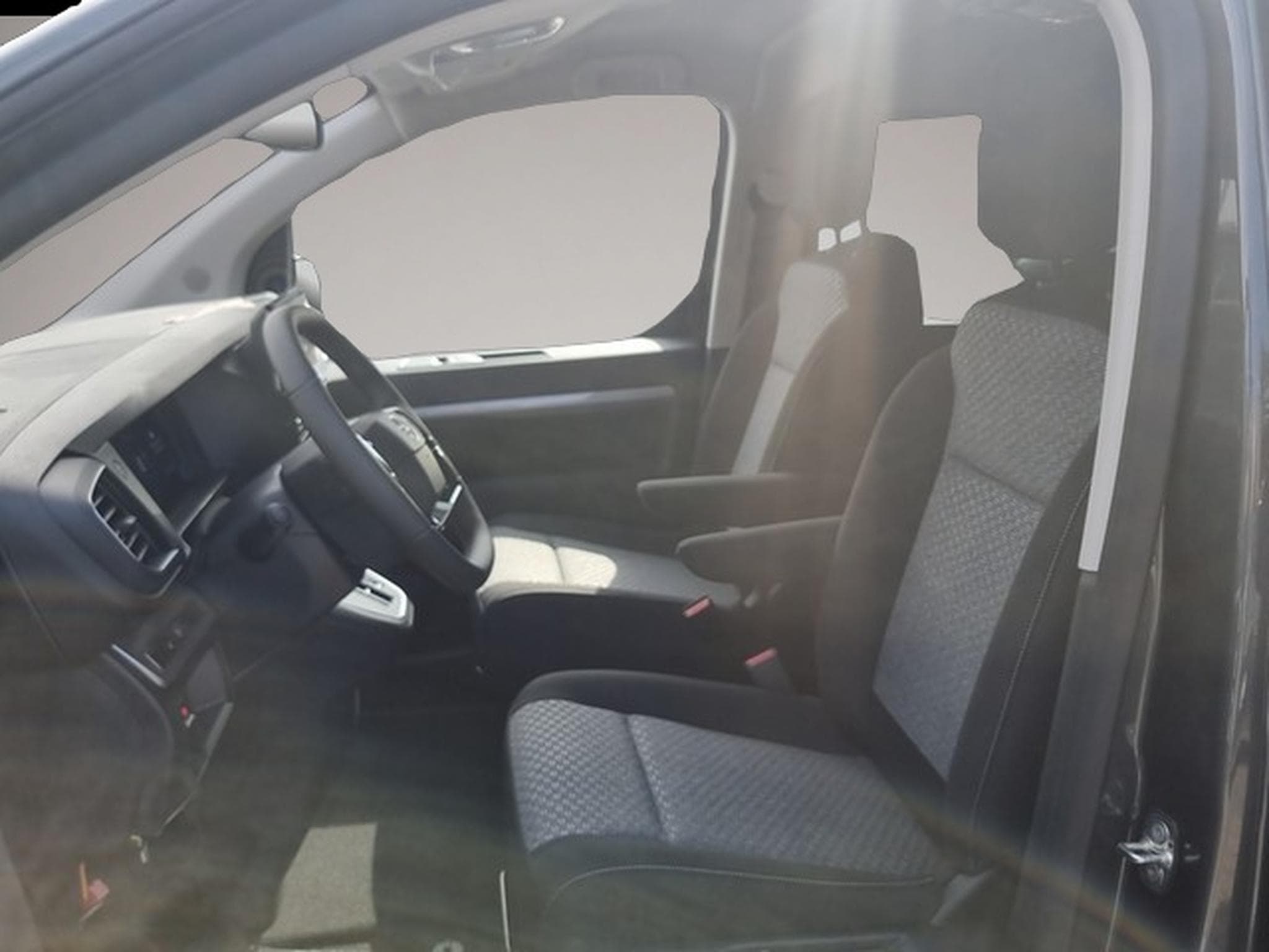 Opel Zafira (2026) - Photo 7