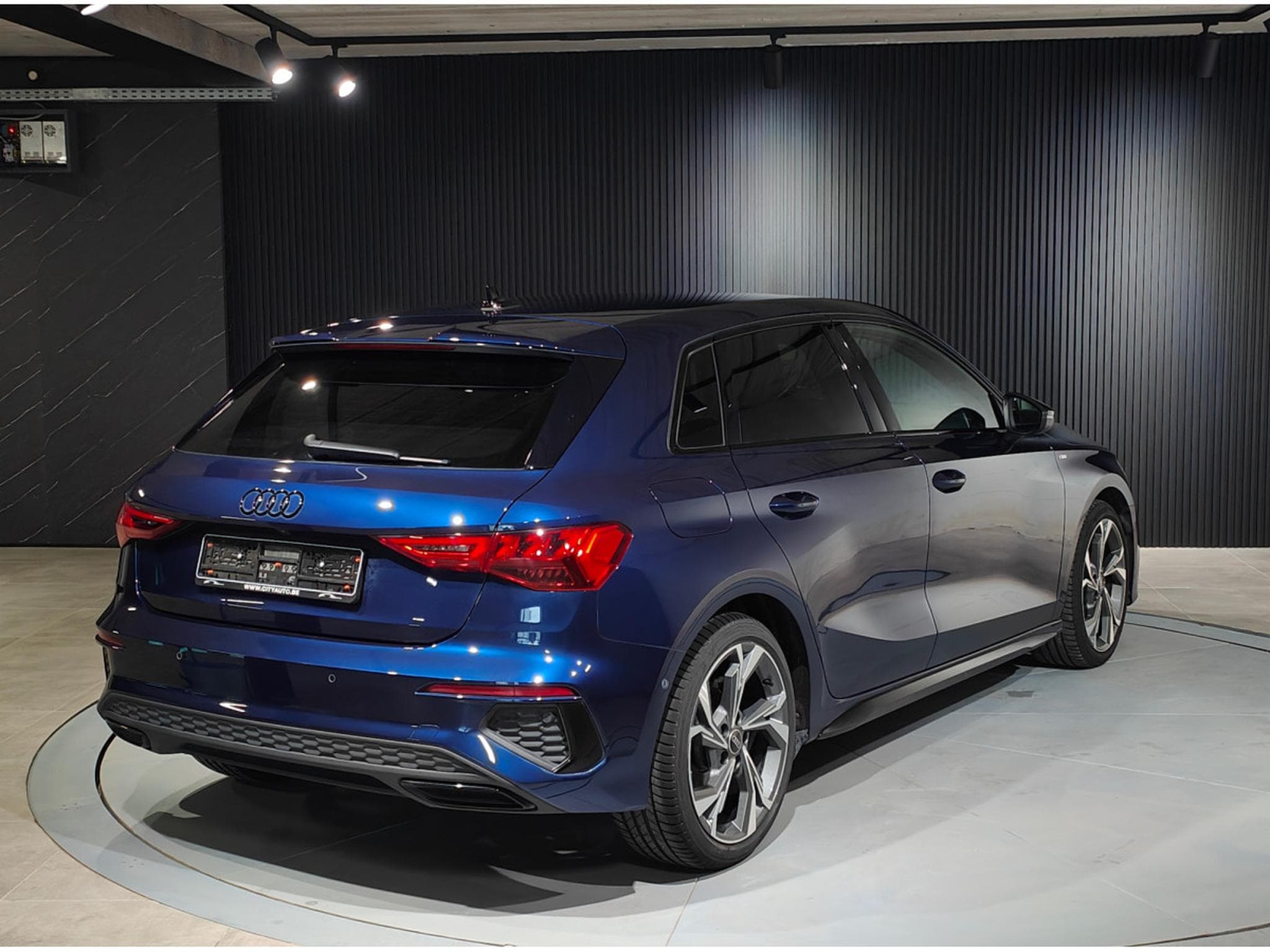 Audi A3 A3 SPORTBACK 30 TFSI S-LINE GPS CARPLAY (2023) - Photo 3