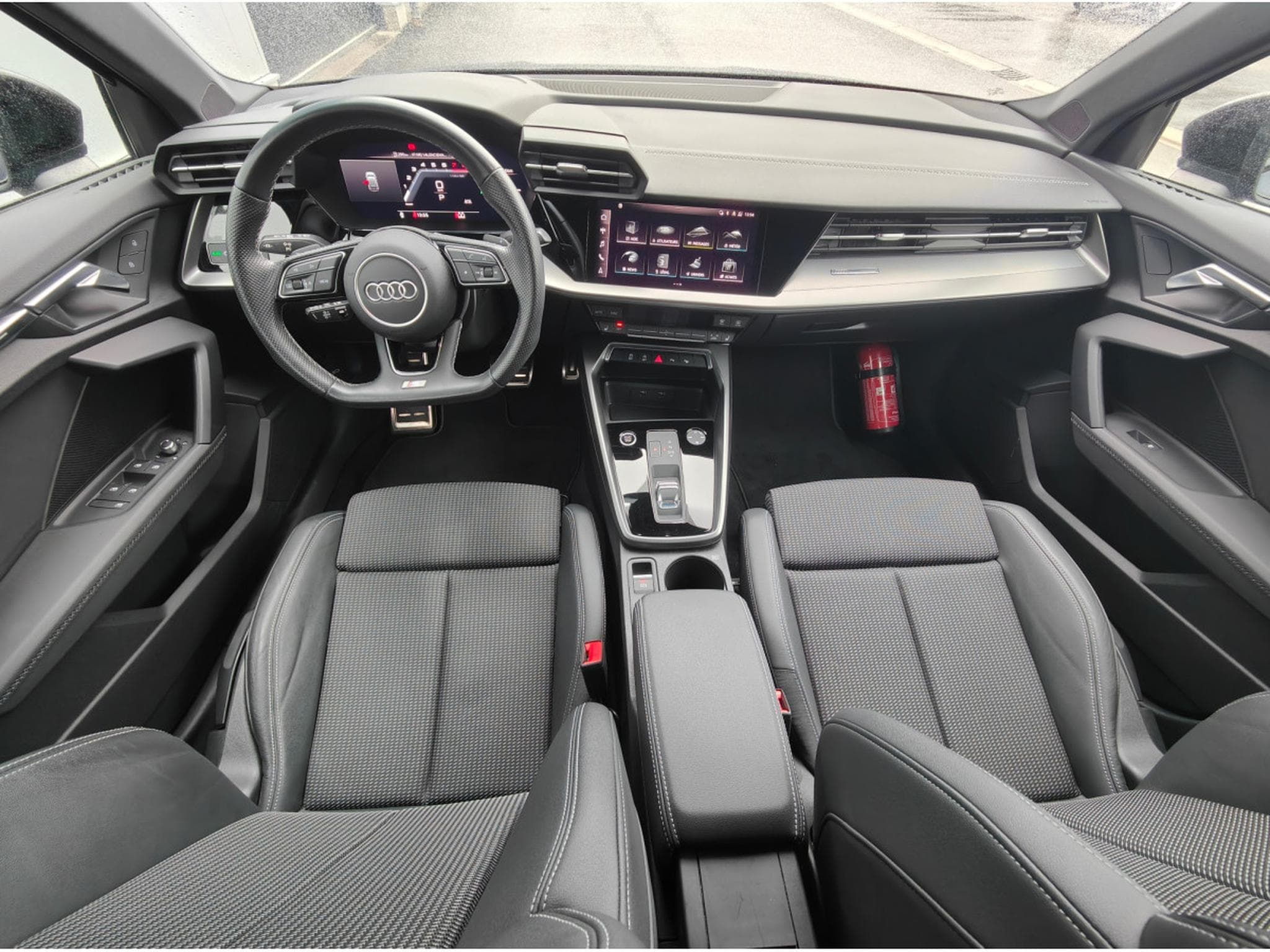 Audi A3 A3 SPORTBACK 30 TFSI S-LINE GPS CARPLAY (2023) - Photo 10