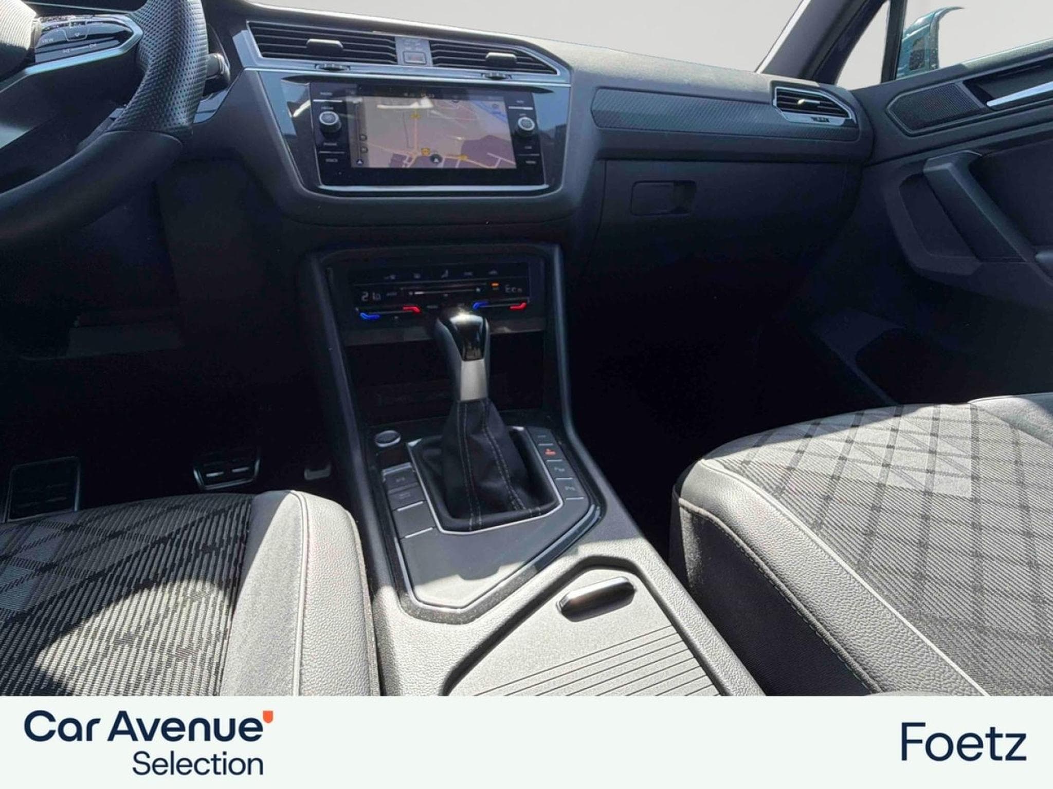VW Tiguan 1.4 eHybrid 245ch R-Line DSG6 (2023) - Foto 10