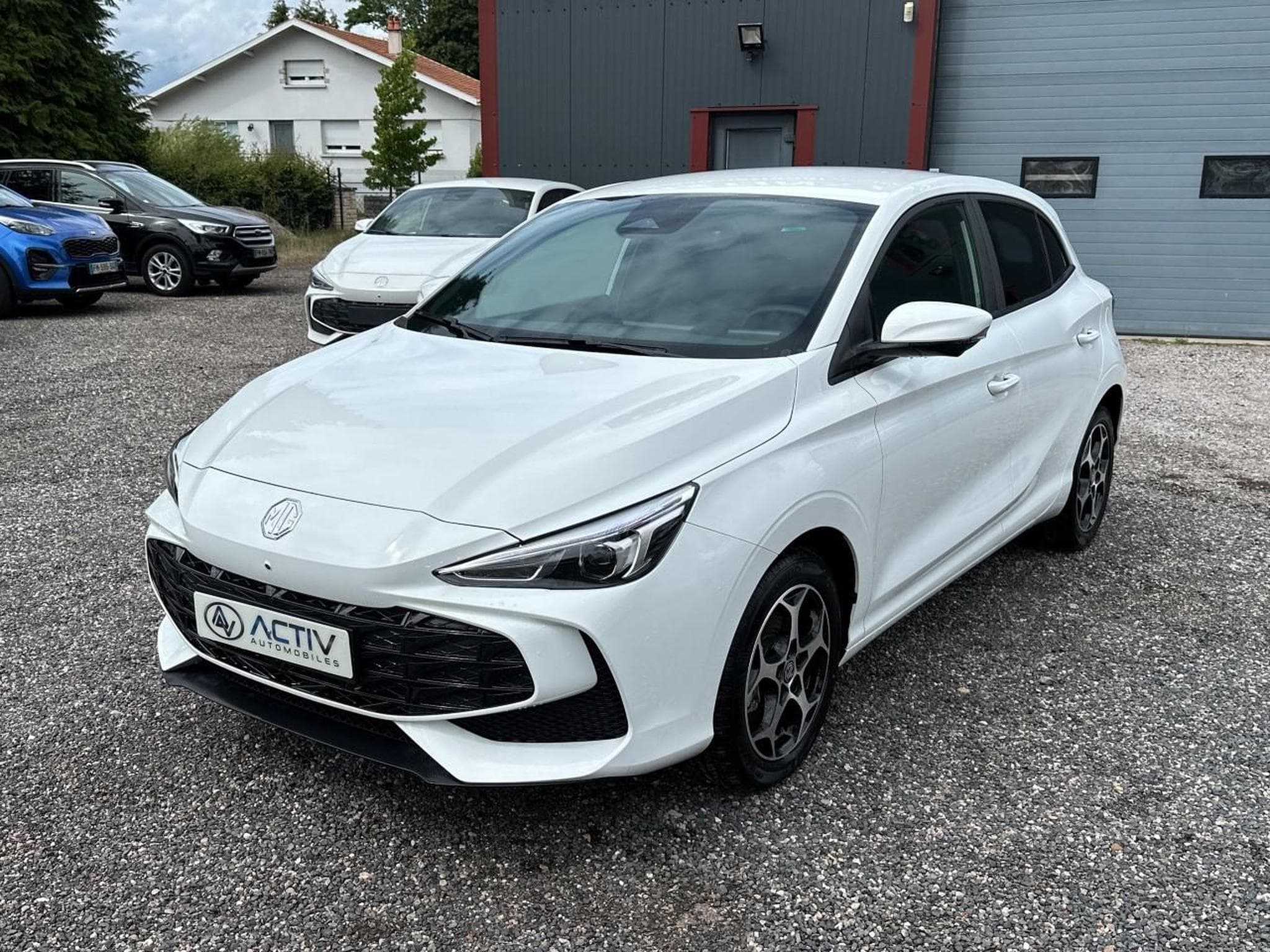 MG MG3 1.5 HYBRID+ 195 LUXURY (2026) - Photo 1