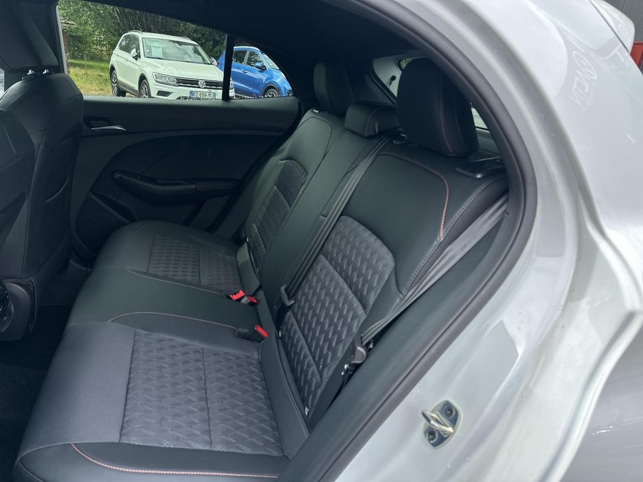 MG MG3 1.5 HYBRID+ 195 LUXURY (2026) - Photo 11