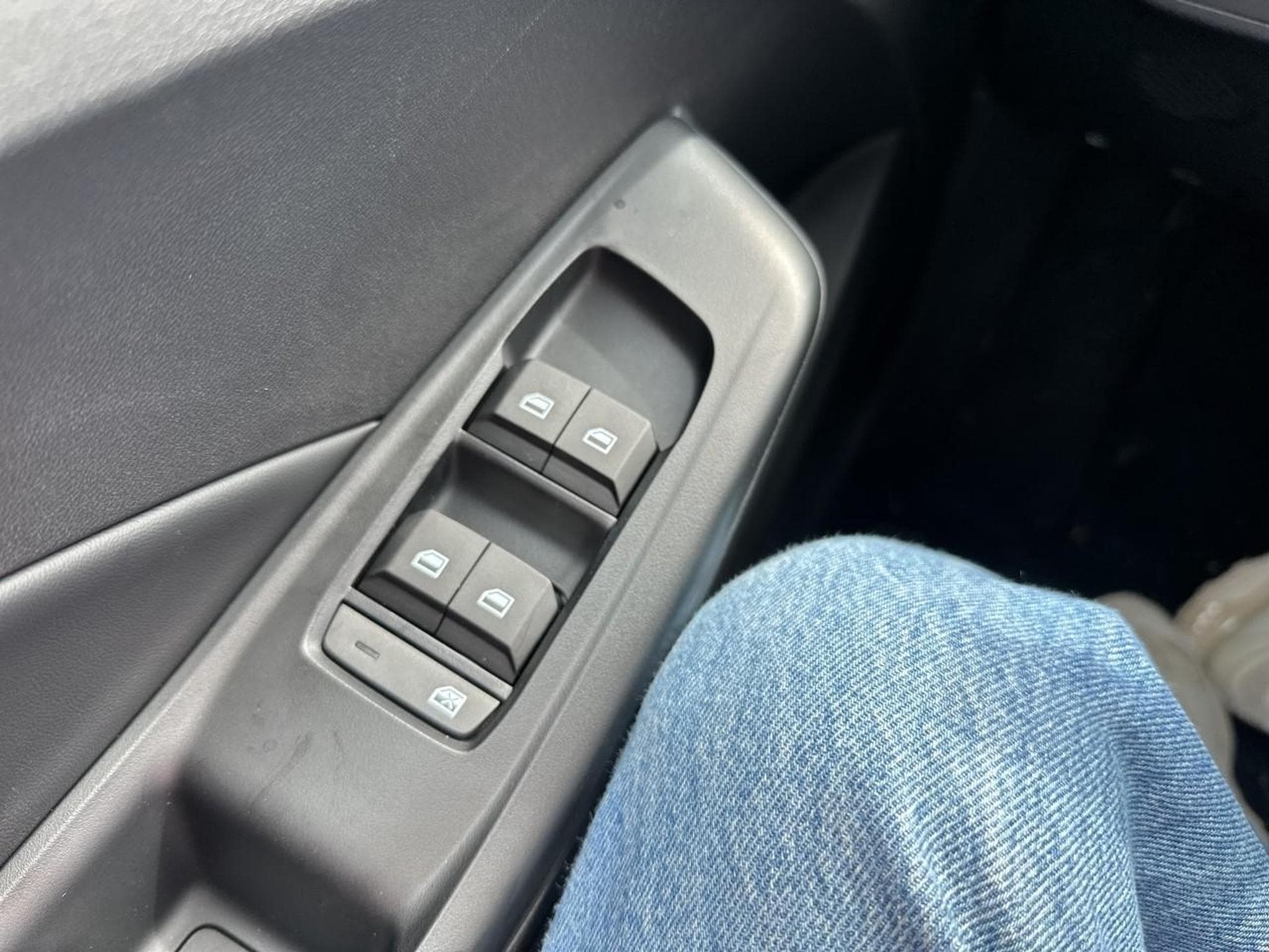 MG MG3 1.5 HYBRID+ 195 LUXURY (2026) - Photo 17