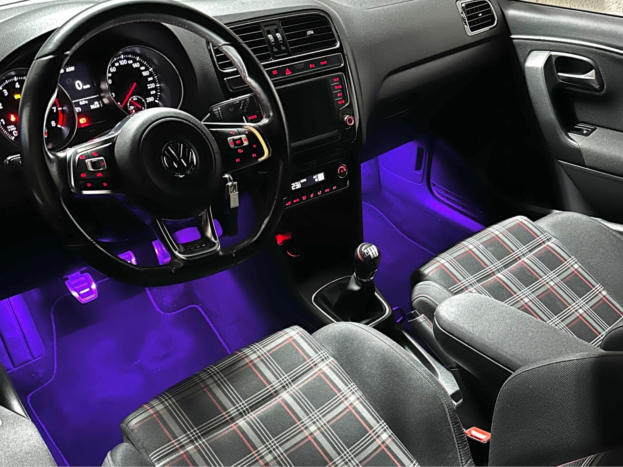 VW Polo Gti (2016) - Photo 3