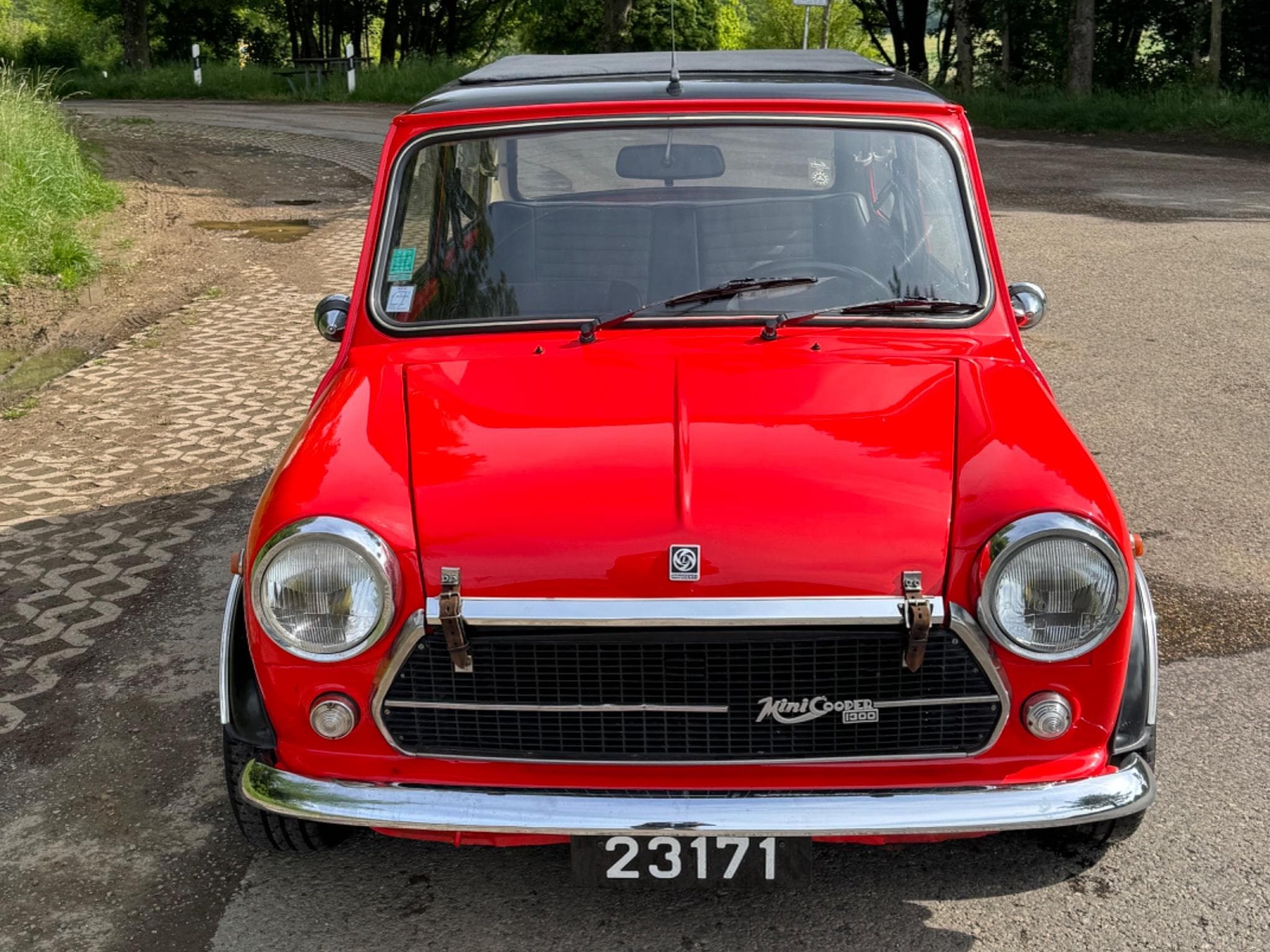 Mini Cooper Innocenti 1300 (1974) - Photo 1