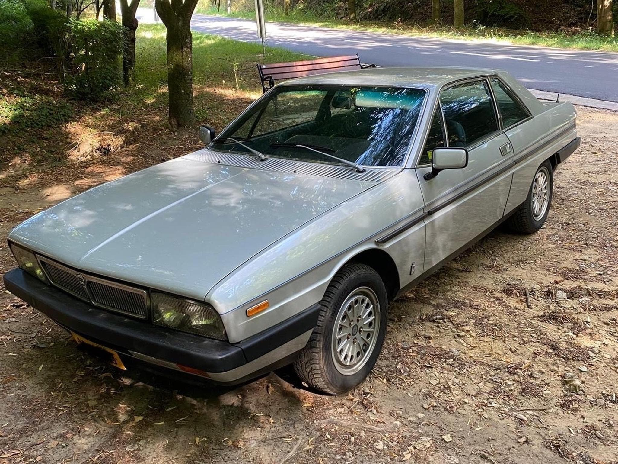 Lancia Gamma 2500 (1981) - Foto 1