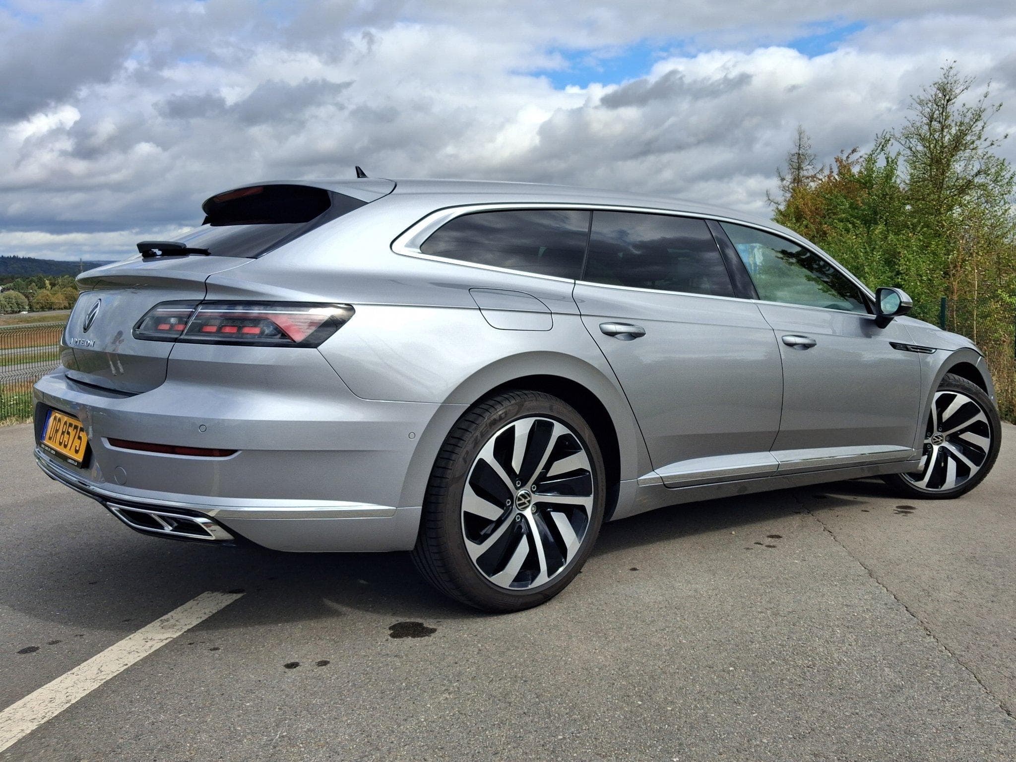 VW Arteon R-line (2024) - Foto 3
