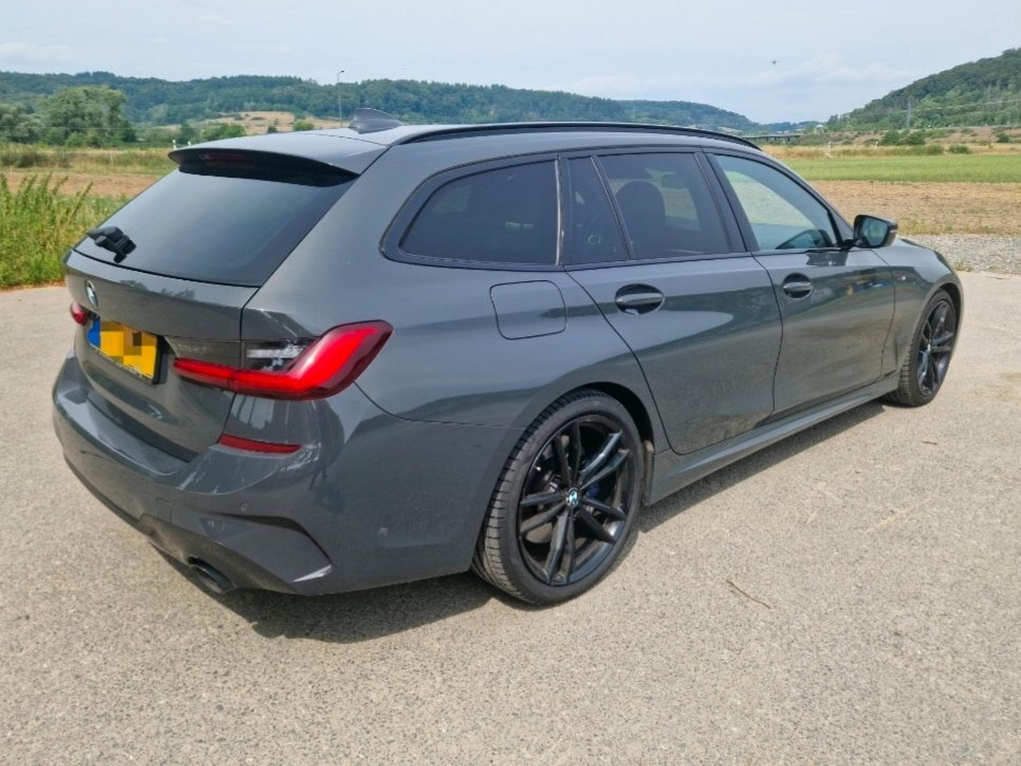 BMW 330 330i touring (6k51) (2021) - Foto 4