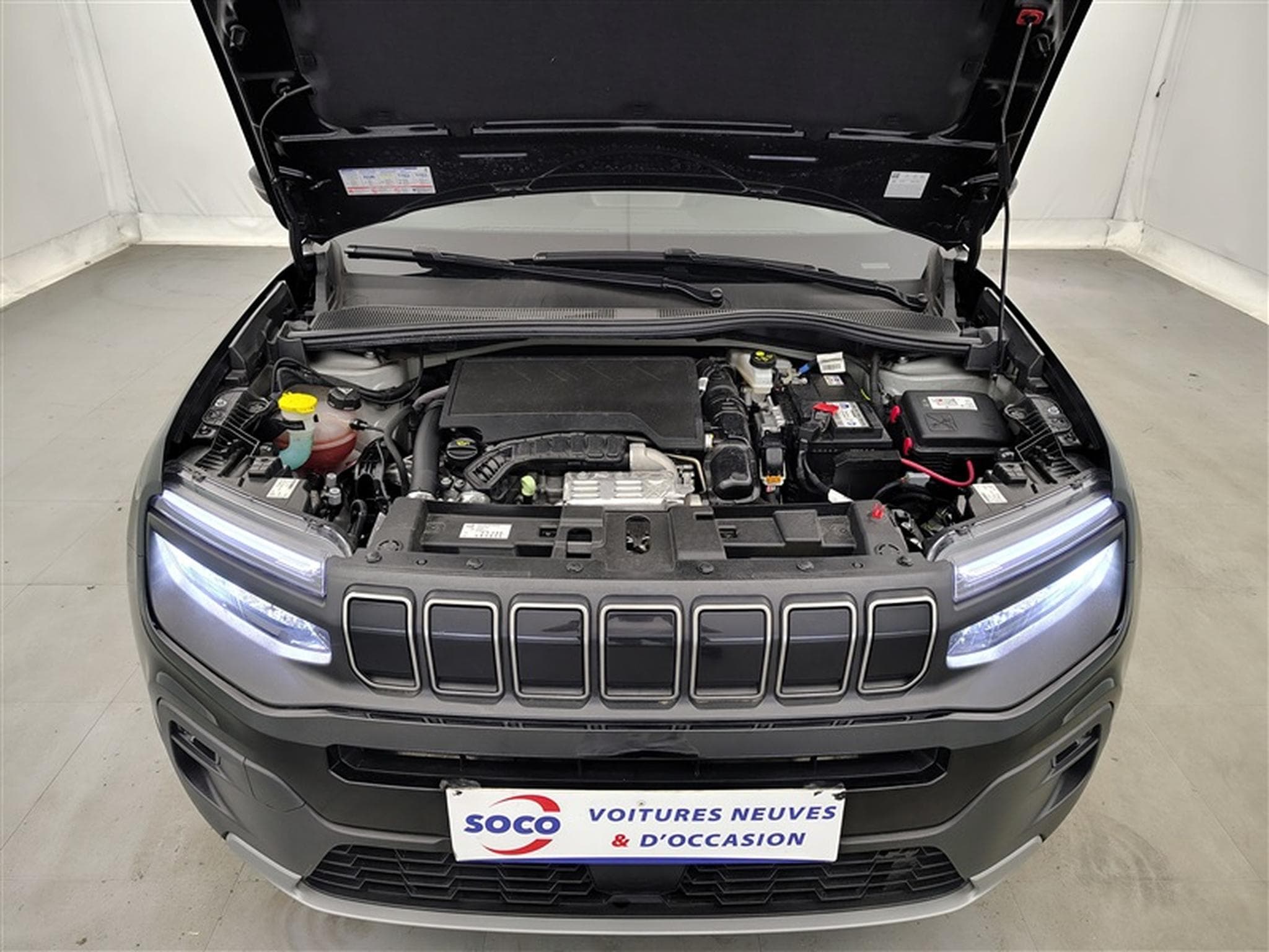 Jeep Avenger 1.2 Turbo 100cv Altitude NAVI / FULL LED / CUIR PARTIEL /CAM (2025) - Foto 19