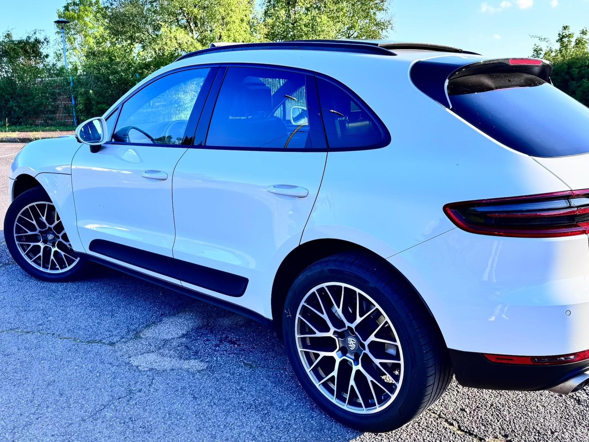 Porsche Macan S Diesel (2018) - Photo 2